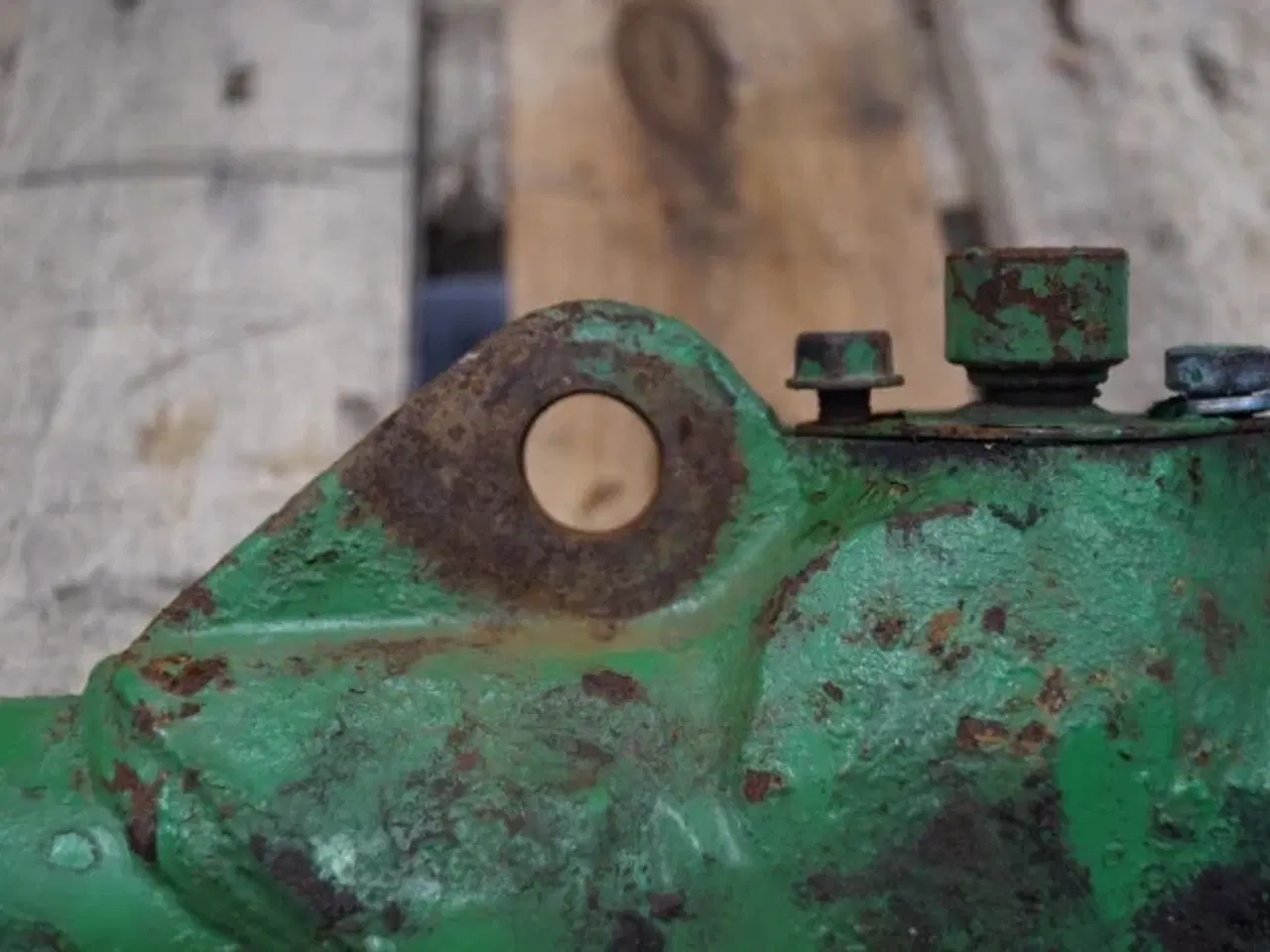 Billede 8 - John Deere 4040 R.H. Liftarm AR80666