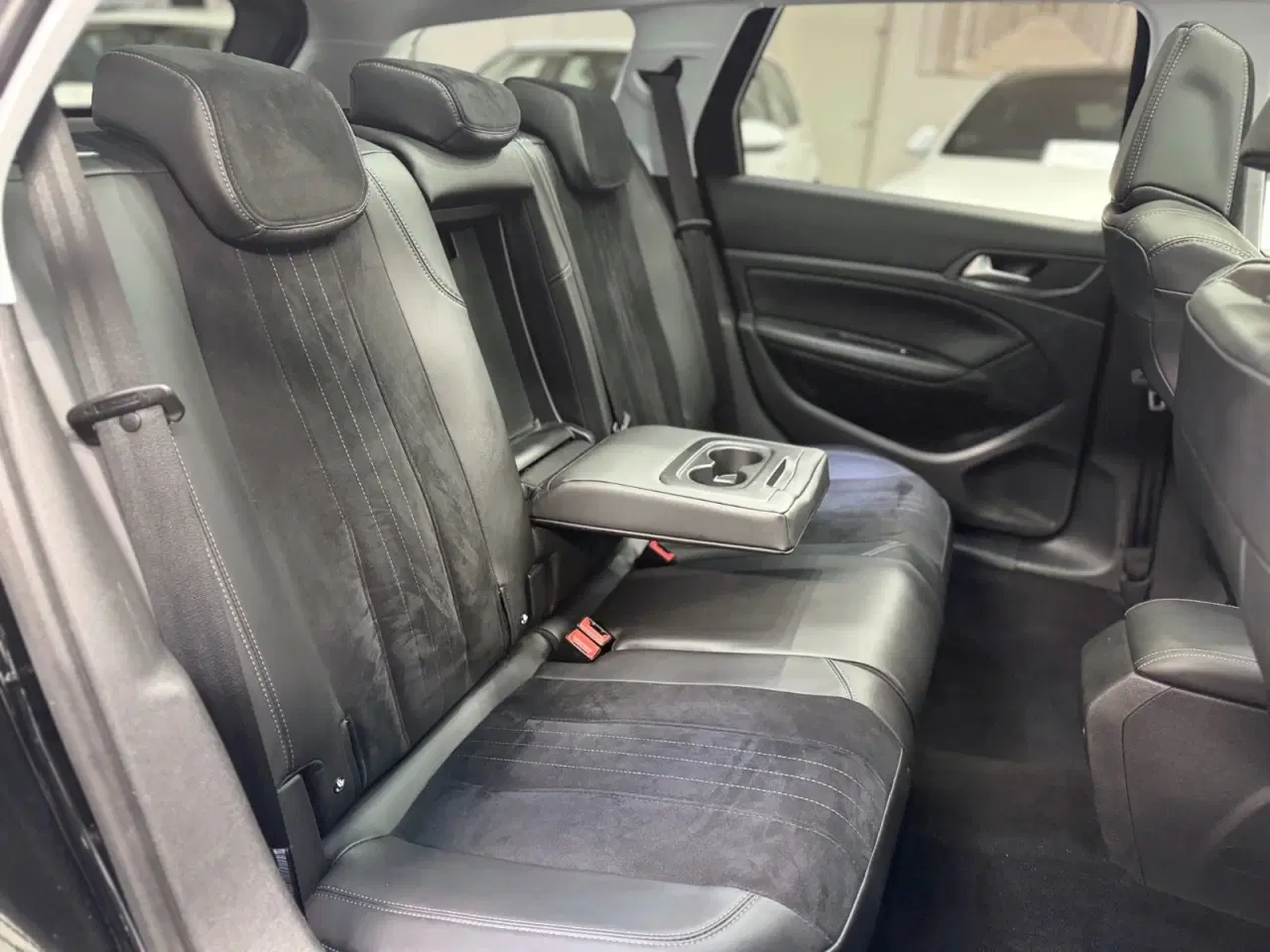 Billede 15 - Peugeot 308 1,6 BlueHDi 120 Allure SW