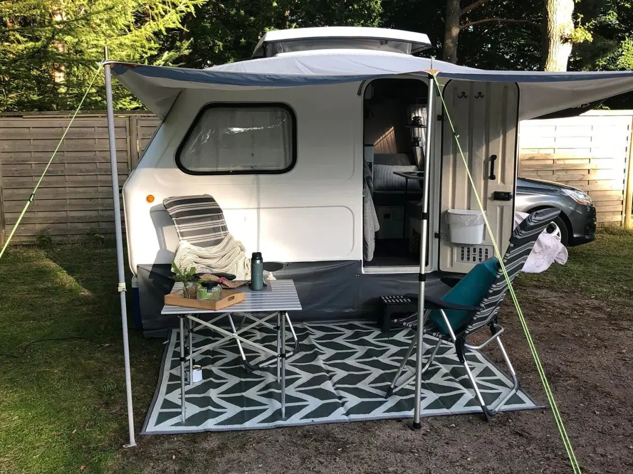 Billede 1 - Lille nyistandsat Safari campingvogn