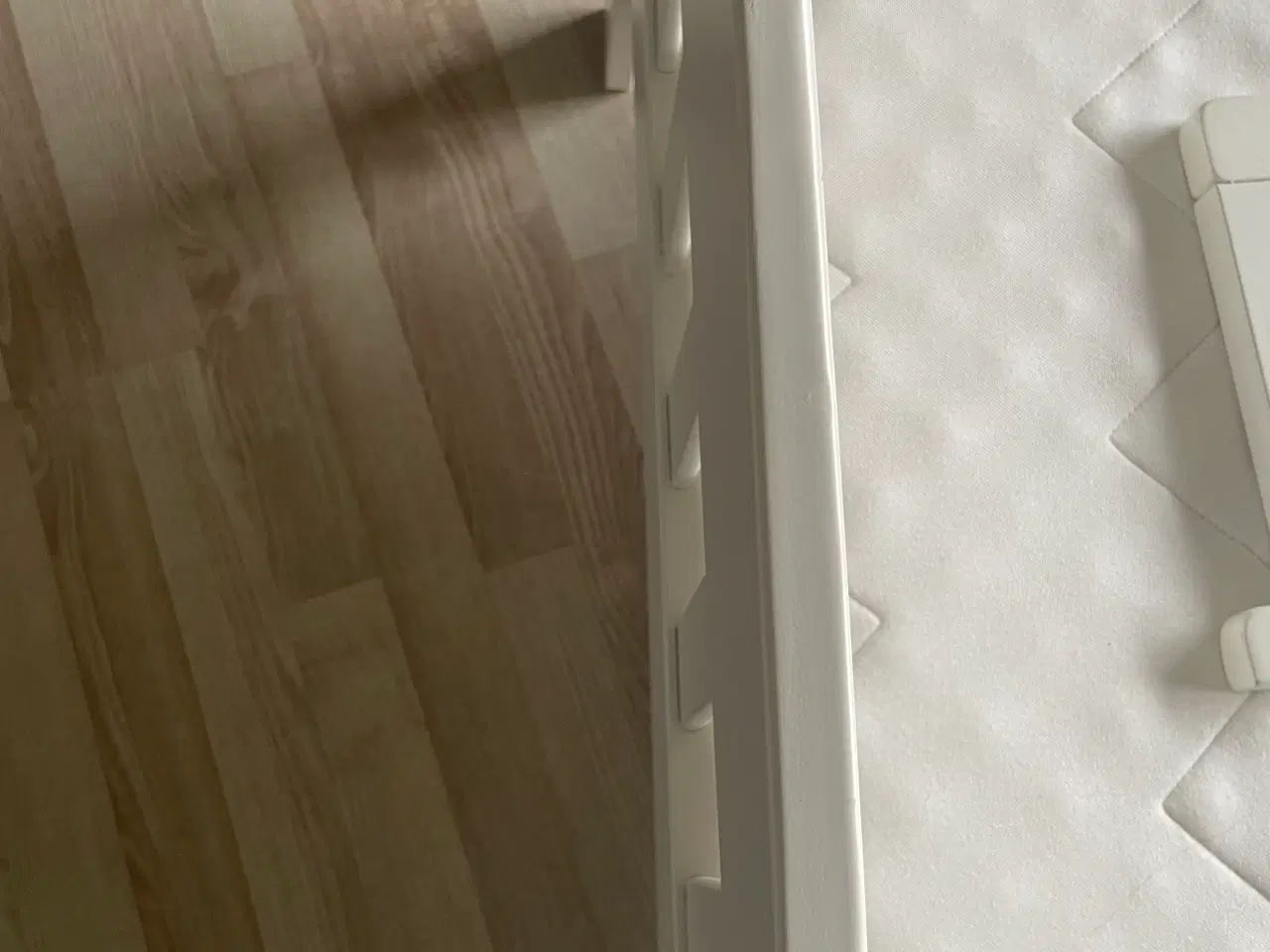 Billede 11 - To juniorsenge med madras