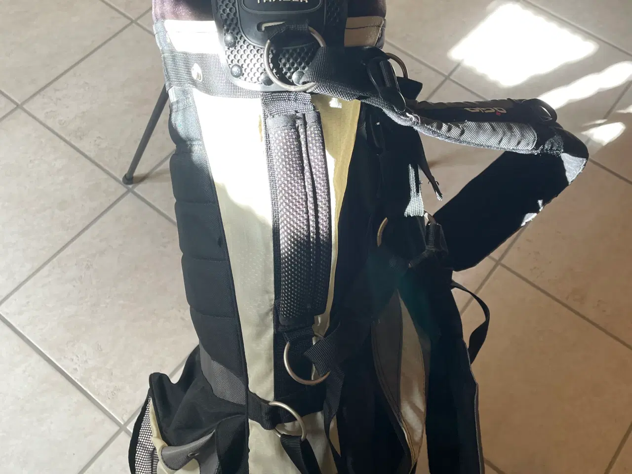 Billede 2 - Golfvogn og bærebag sælges