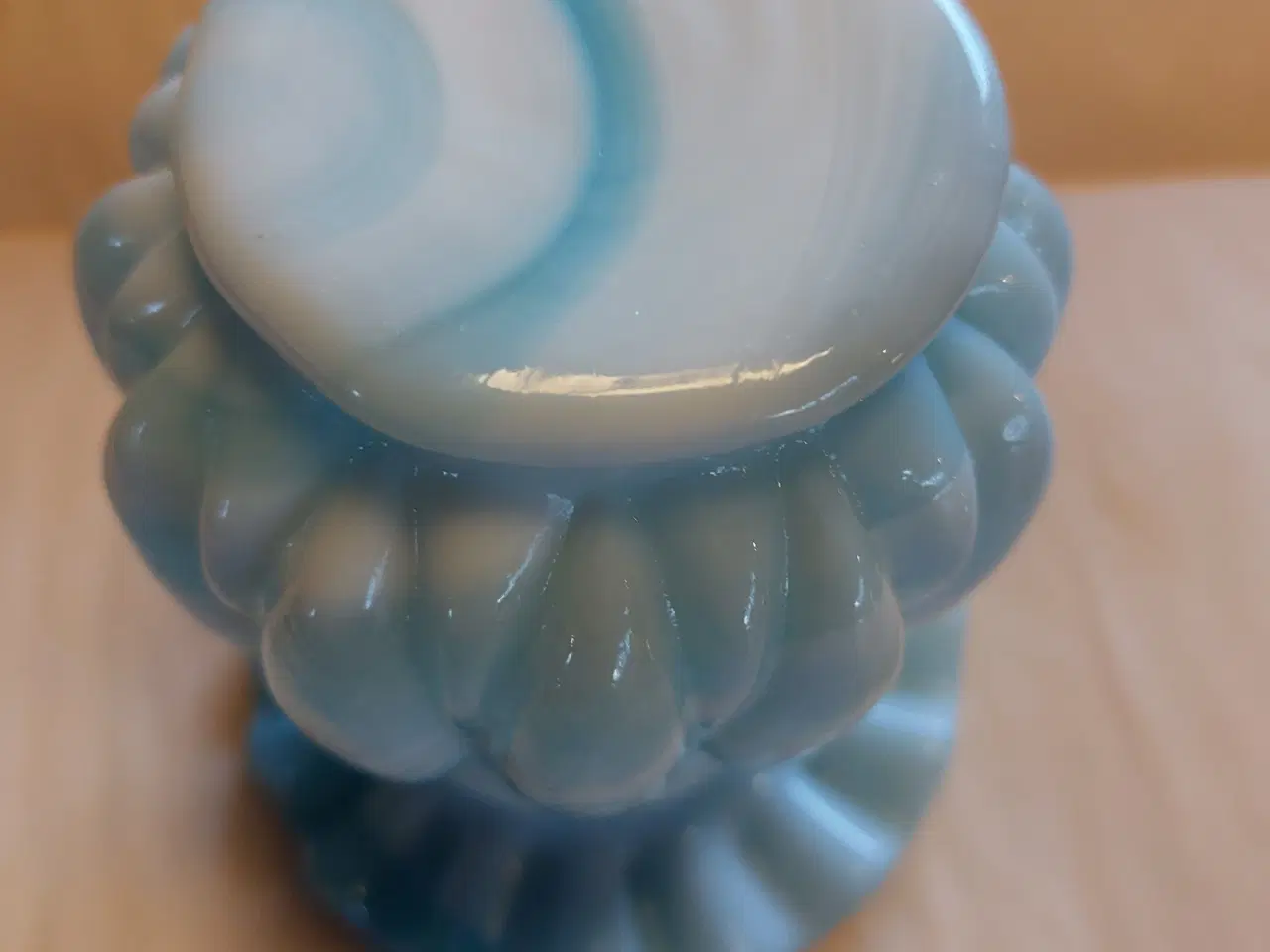 Billede 2 - FLOT MARMORERET VASE