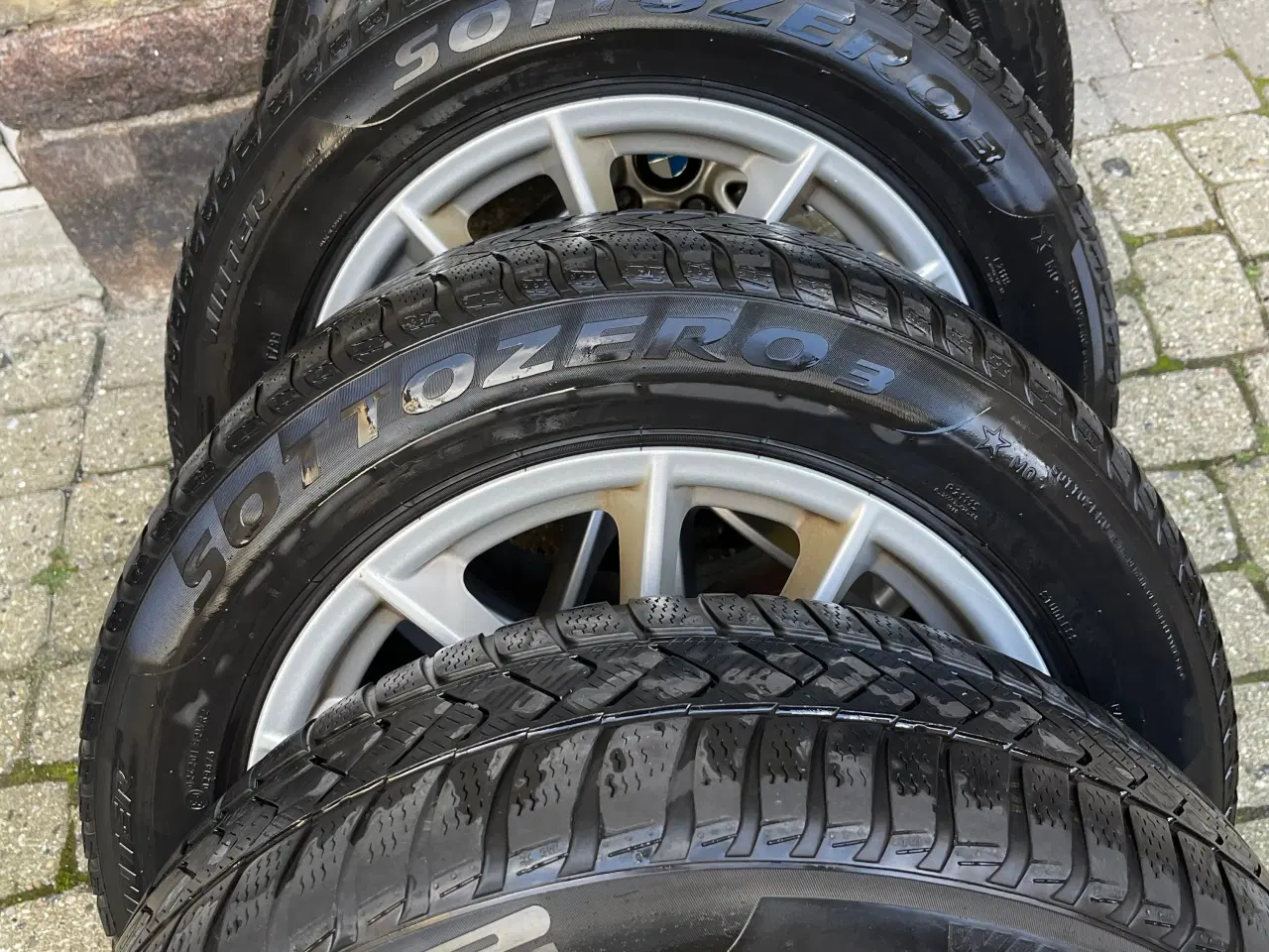 Billede 5 - BMW Dicastel alufælge med Pirelli vinterdæk