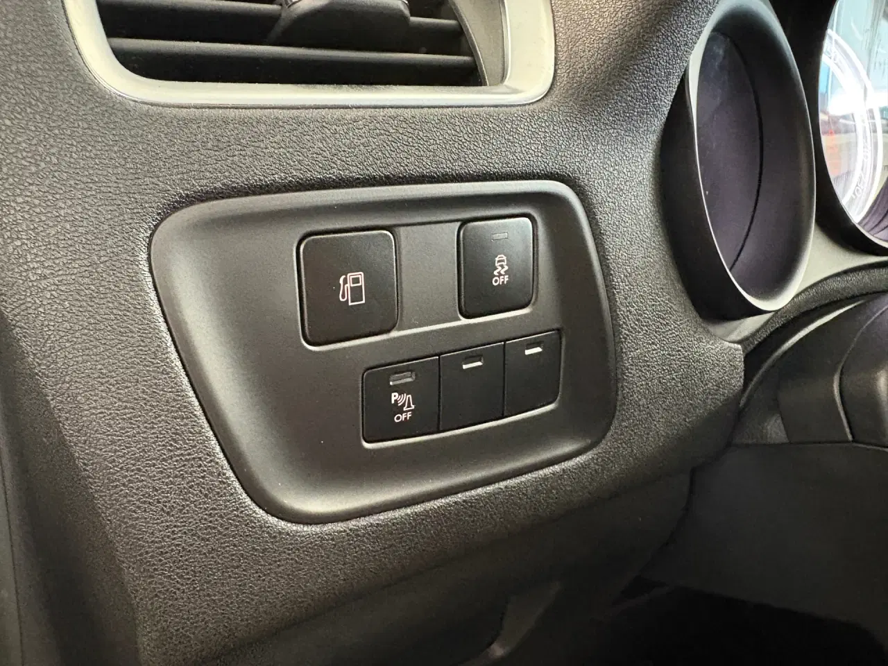 Billede 10 - Citroën C4 1,6 HDI Attraction 90HK 5d