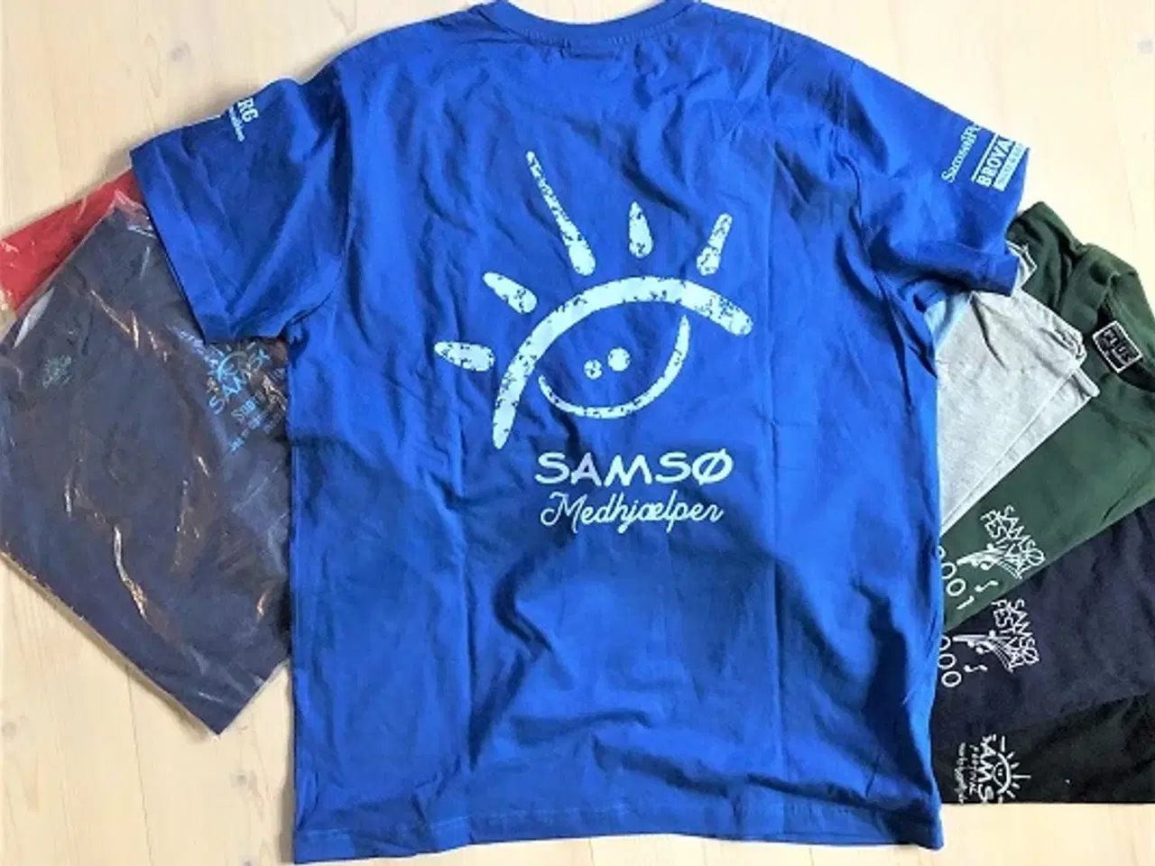 Billede 3 - T-shirts fra Samsø. 9 forskellige farver.