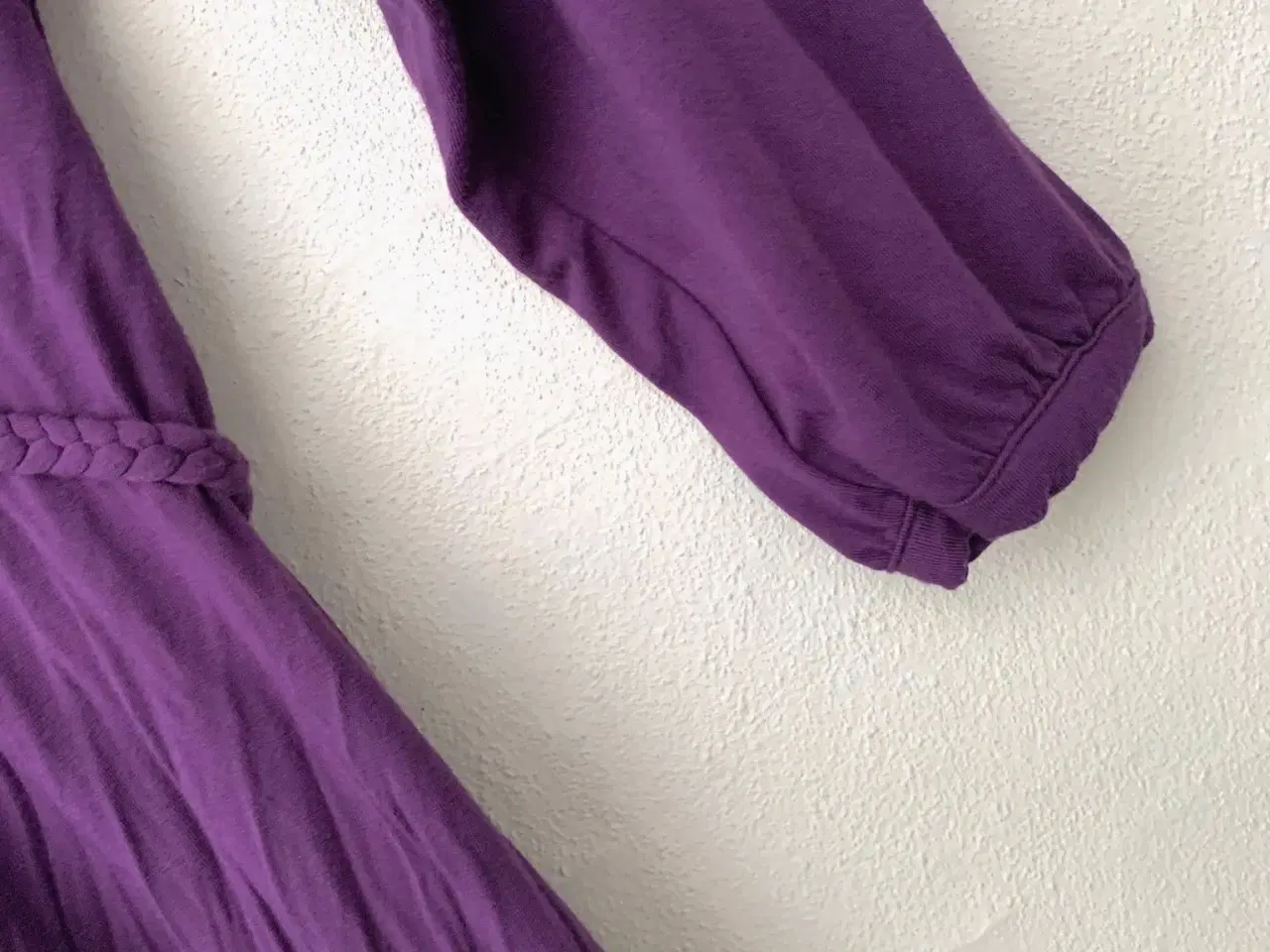 Billede 5 - Hunkemøller homewear lilla kjole natkjole str. M