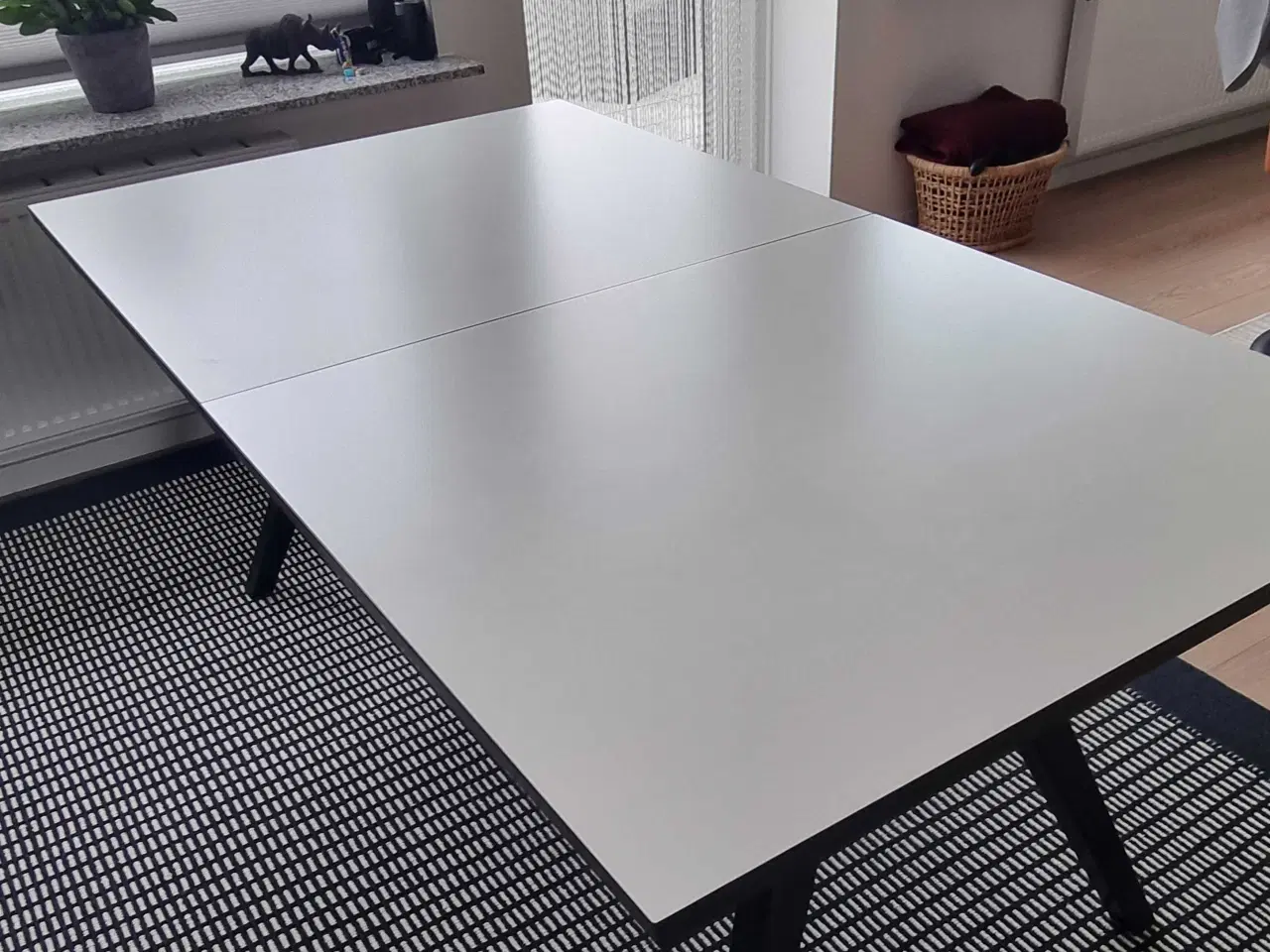 Billede 2 - Skovby spisebord 