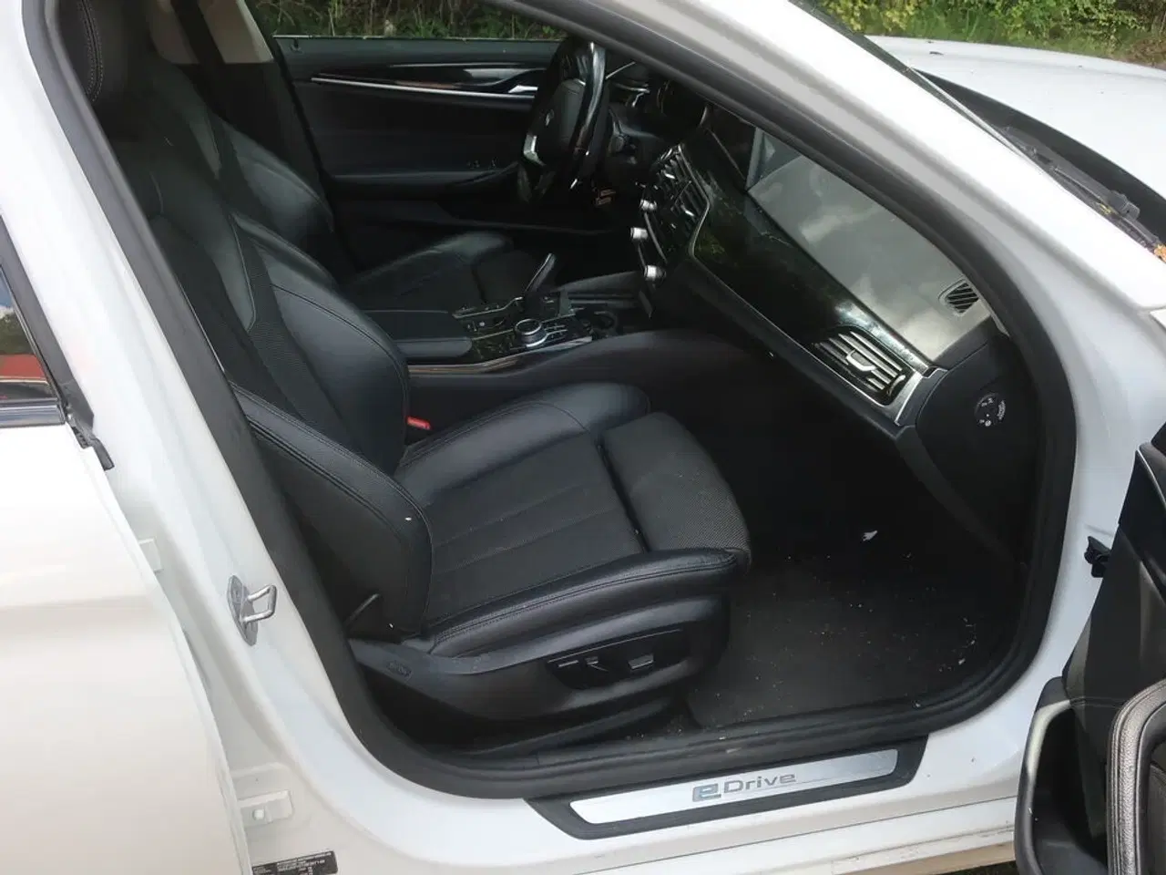 Billede 29 - Personbil BMW 530E IPERFOMANCE 2.0 (moms fri)