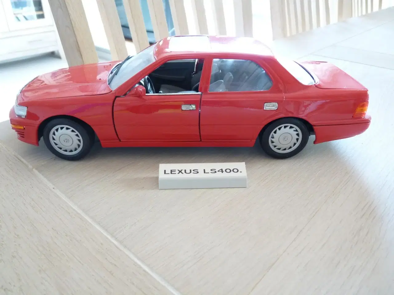 Billede 4 - Lexus Modelbiler