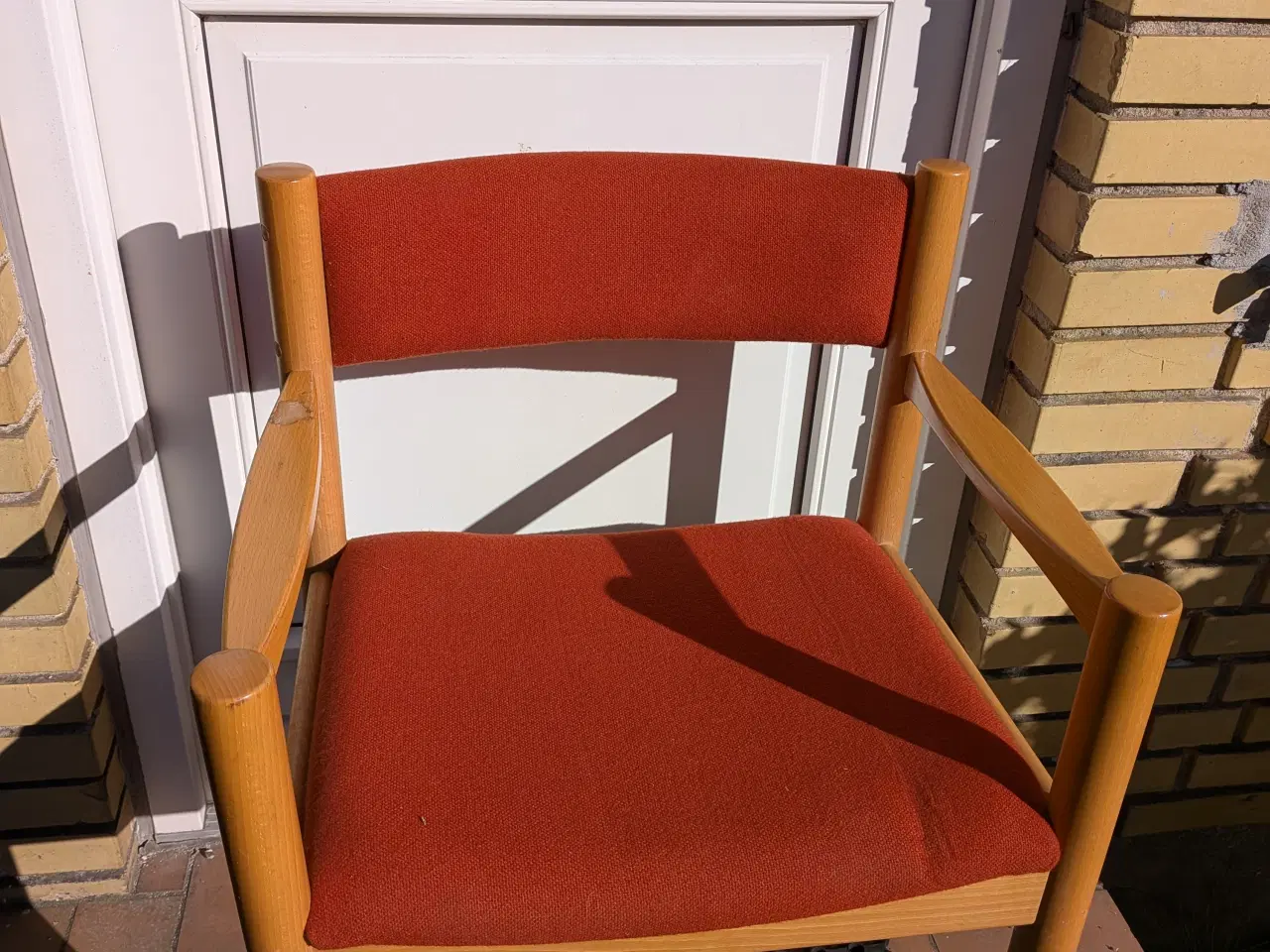 Billede 1 - SKØN ARMSTOL I/ LÆNESTOL / SPISESTUESTOL