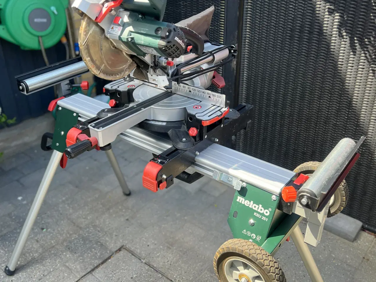 Billede 4 - METABO KGS 216M KAP-/GERINGSSAV + BORD KSU 251