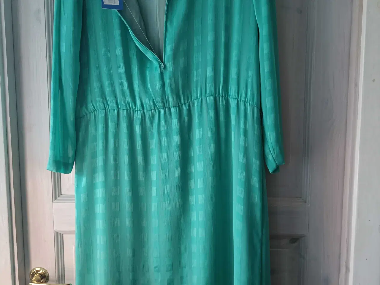 Billede 7 - Gäsler grønt feste kjole 42str 