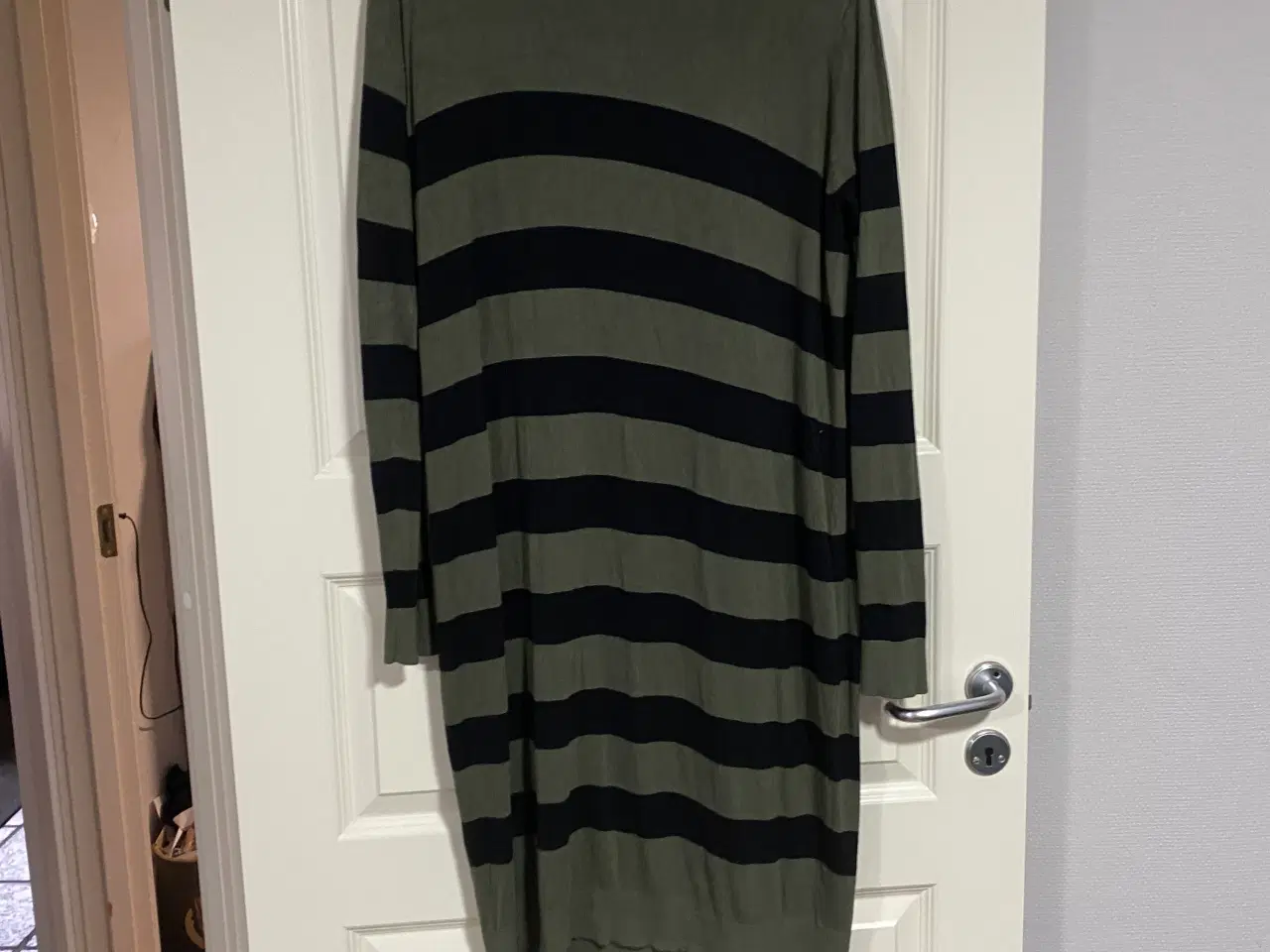 Billede 4 - 6 kjoler