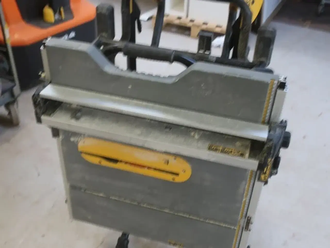 Billede 1 - Bordrundsav DEWALT DWE7492 -QS med stastiv