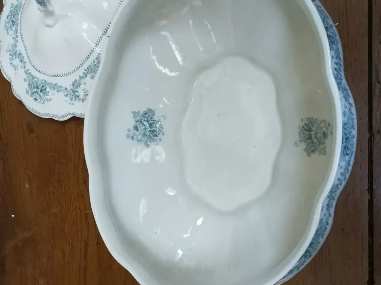 Billede 2 - RAGOUT TERRIN MED LÅG