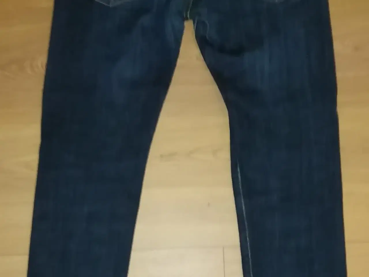 Billede 4 - REPLAY "LENRICK" W 32/32, I FLOT STAND