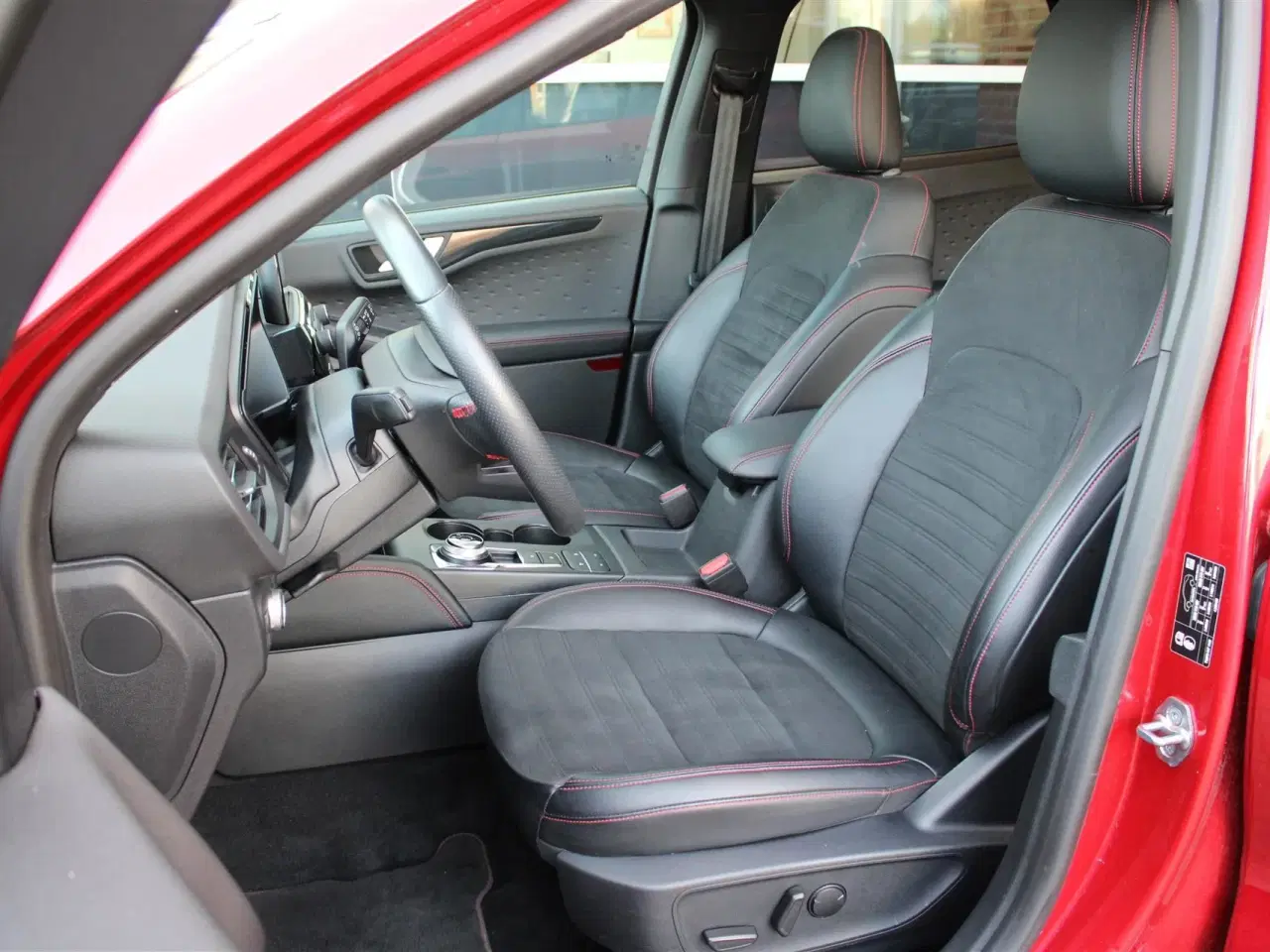 Billede 3 - Ford Kuga 2,5 Plugin-hybrid ST-Line X CVT 225HK 5d Trinl. Gear