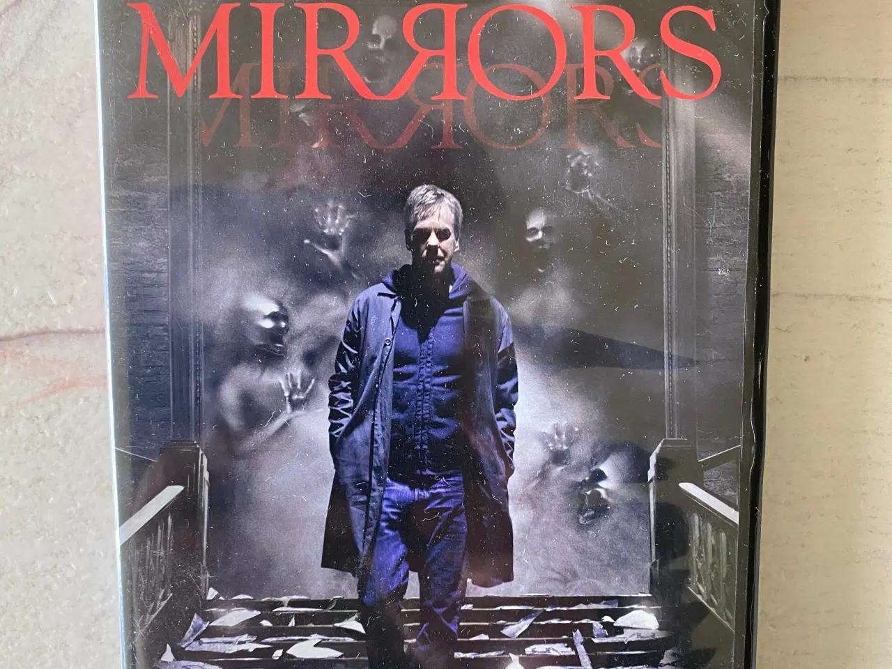 Billede 1 - Mirrors