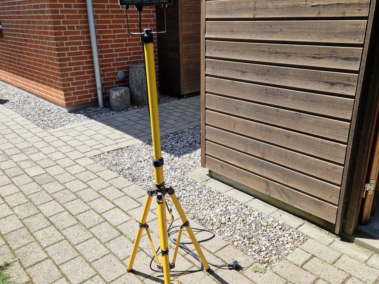 Billede 1 - Skotlampe på stativ