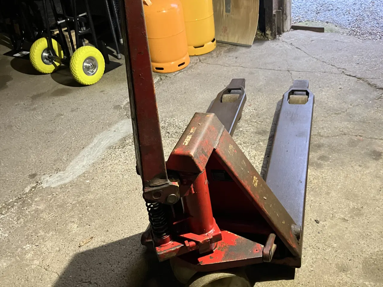 Billede 1 - NH palleløfter 2500kg