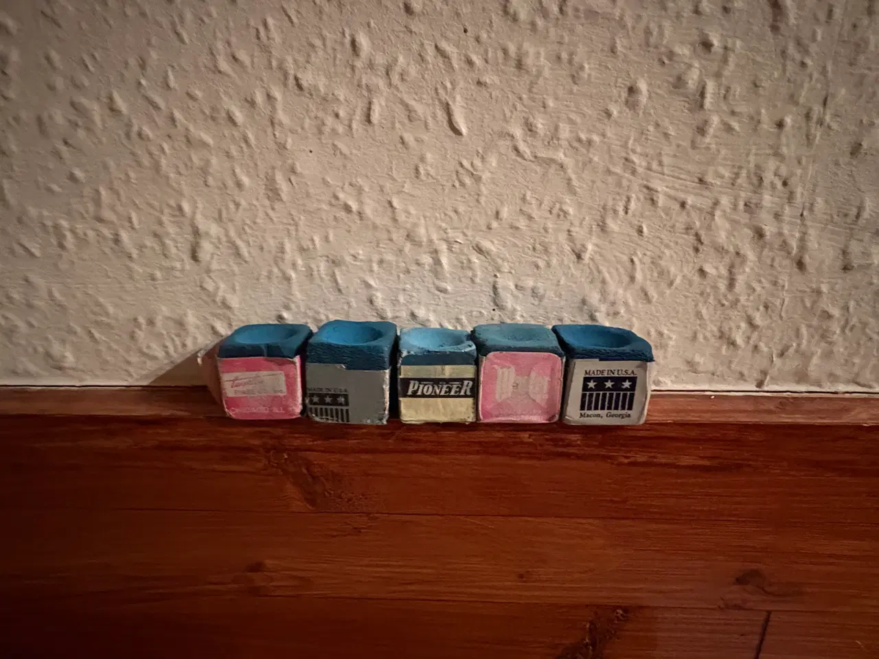 Billede 6 - Komplet billardbord inkl. lamper og alt tilbehør