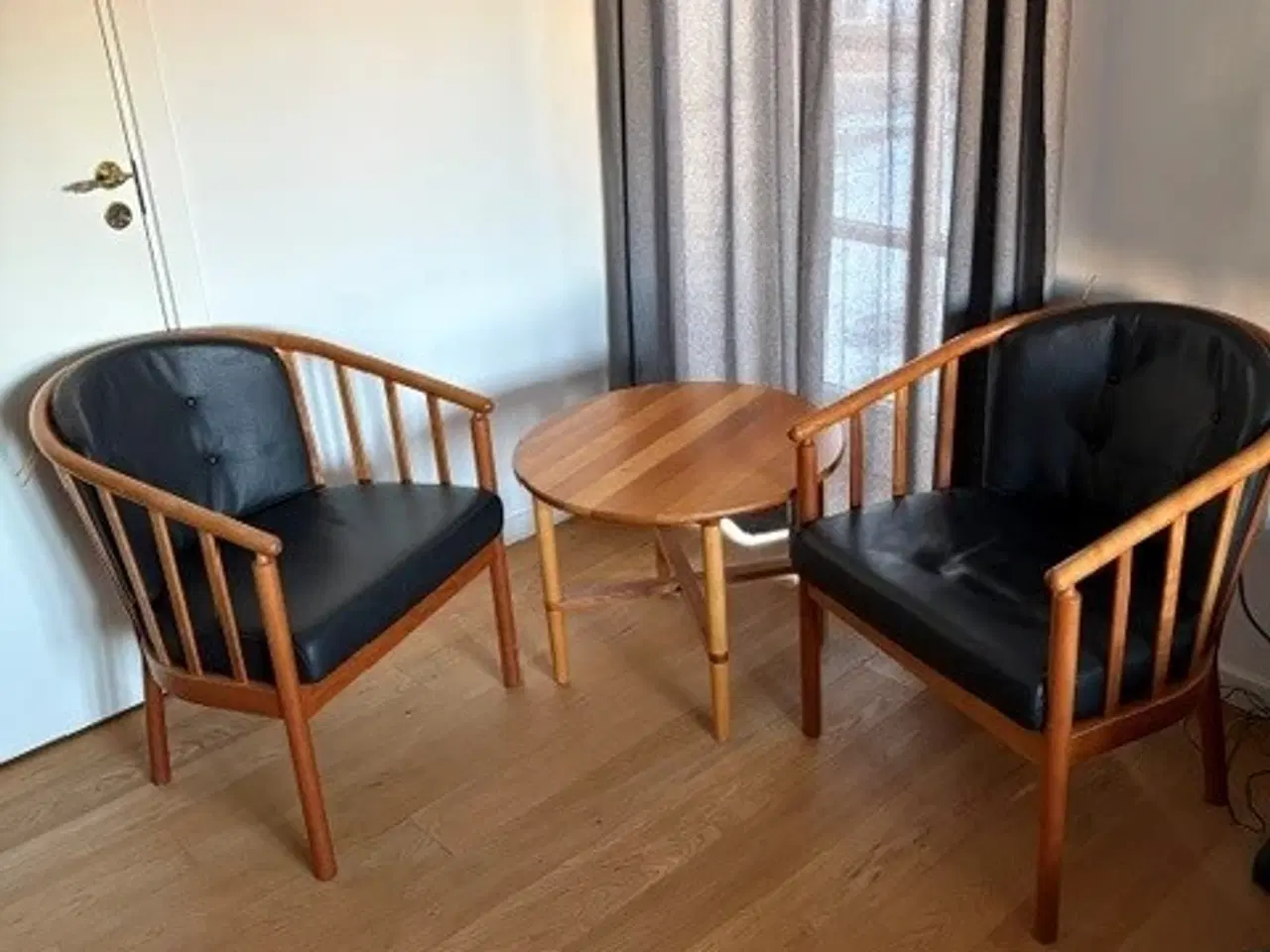 Billede 1 - Cafesæt i Kirsebær fra Haslev Møbelsnedkeri