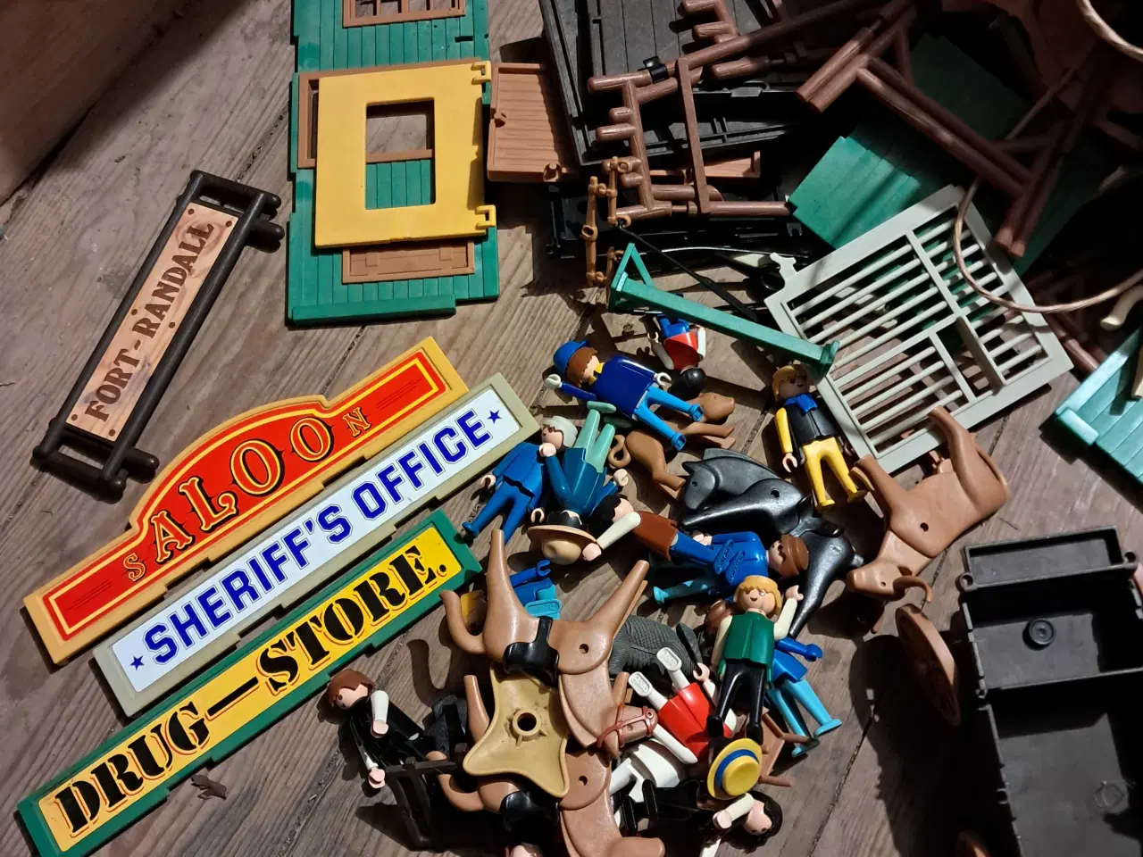 Billede 4 - Playmobil Borg m.m.