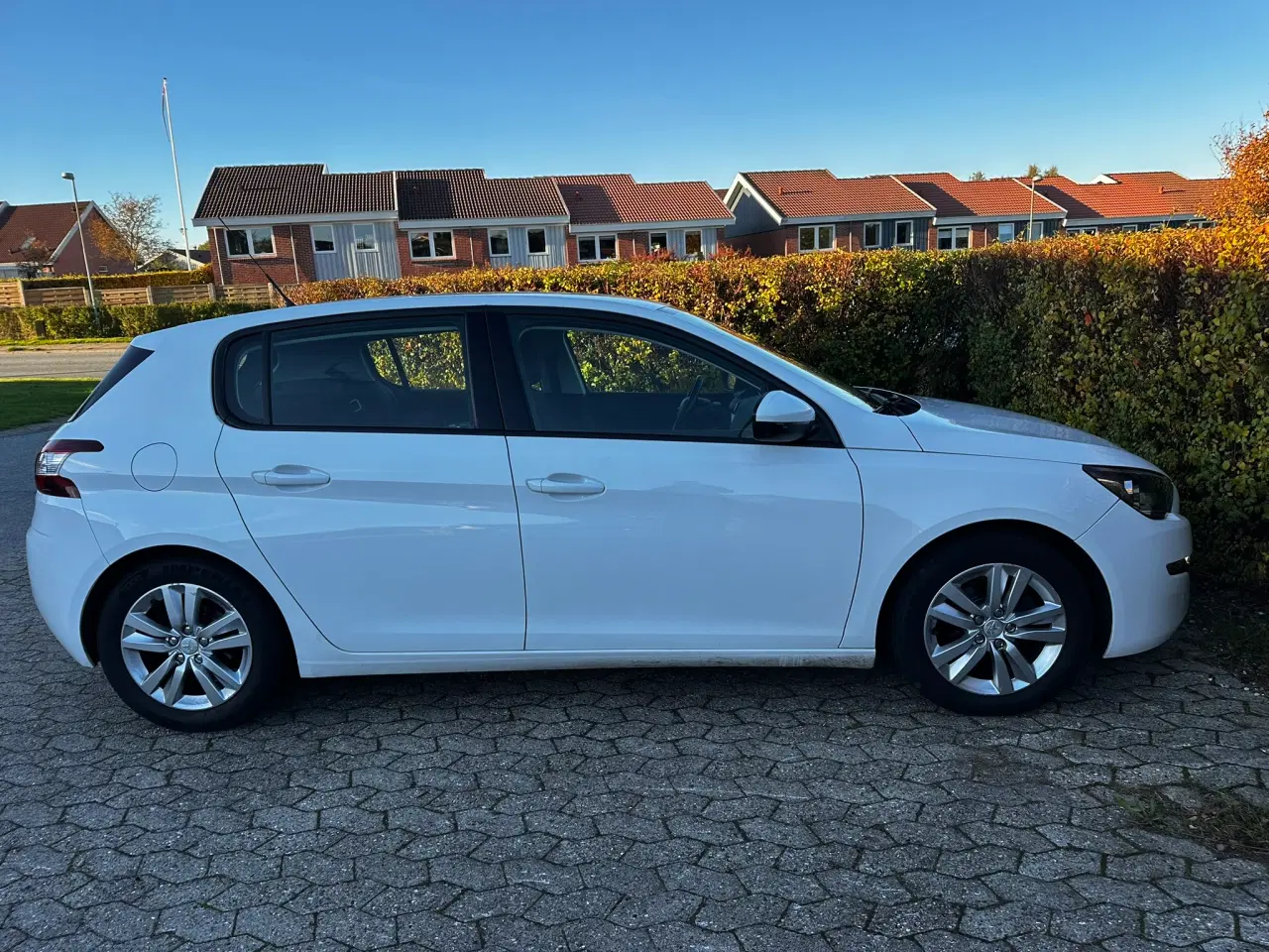 Billede 7 - Peugeot 308 1.6 HDi 92 Active 5d – 2014 155000km