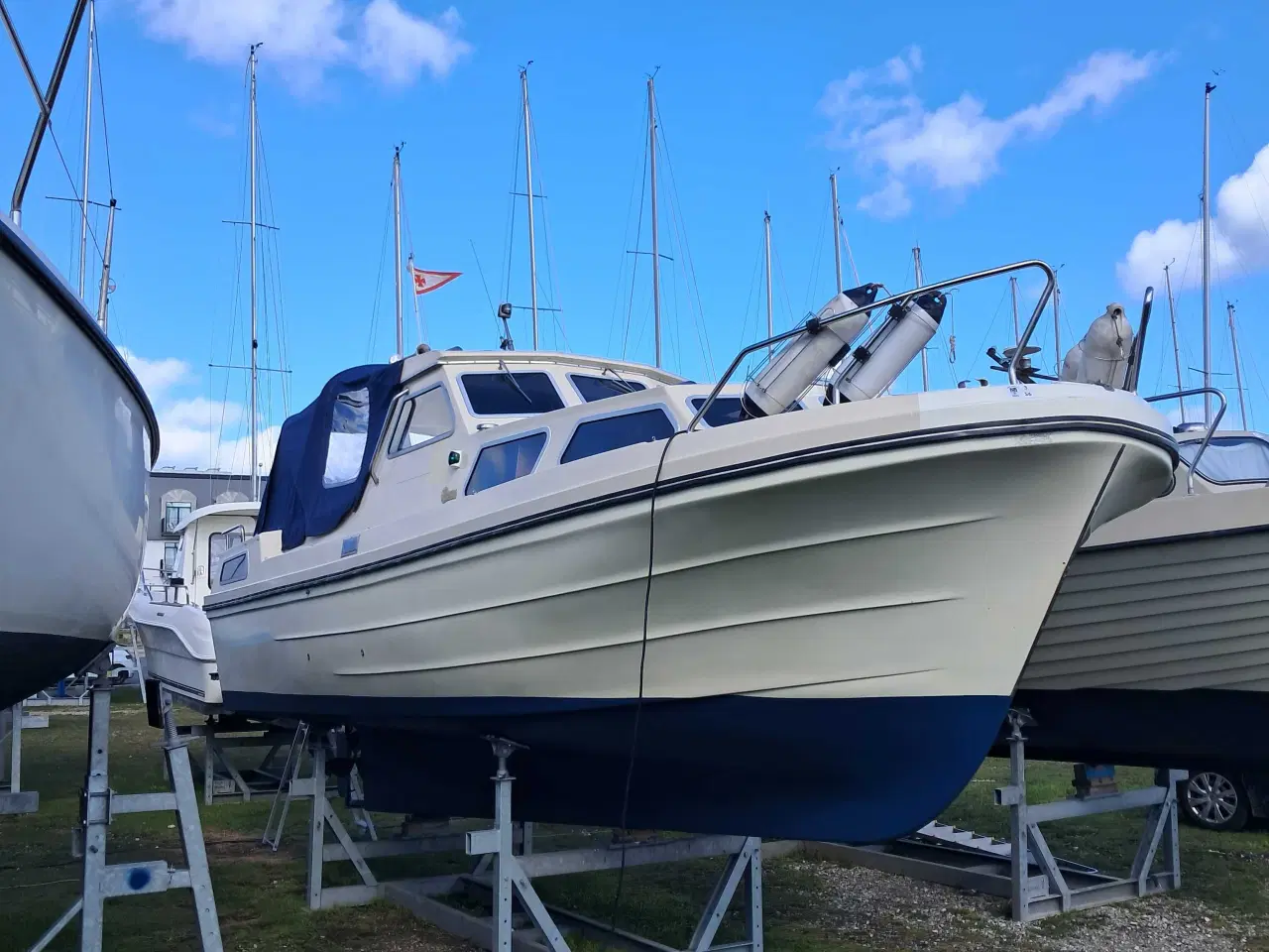Billede 5 - Velholdt Myra 25 med nyere motor og ny kaleche 