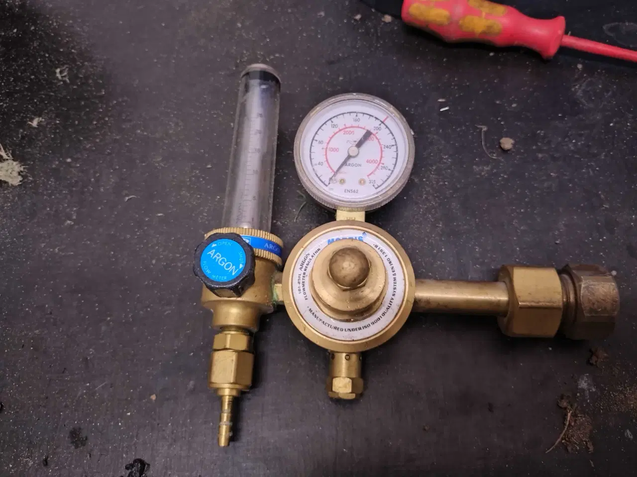 Billede 2 - Co2 flaske og manometer 