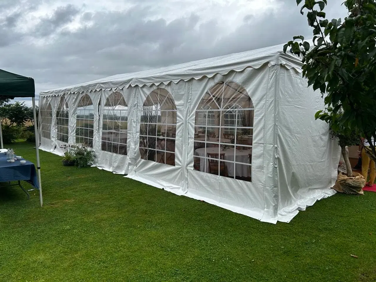 Billede 2 - Lej 8x12 m Partytelt, festtelt, havetelt