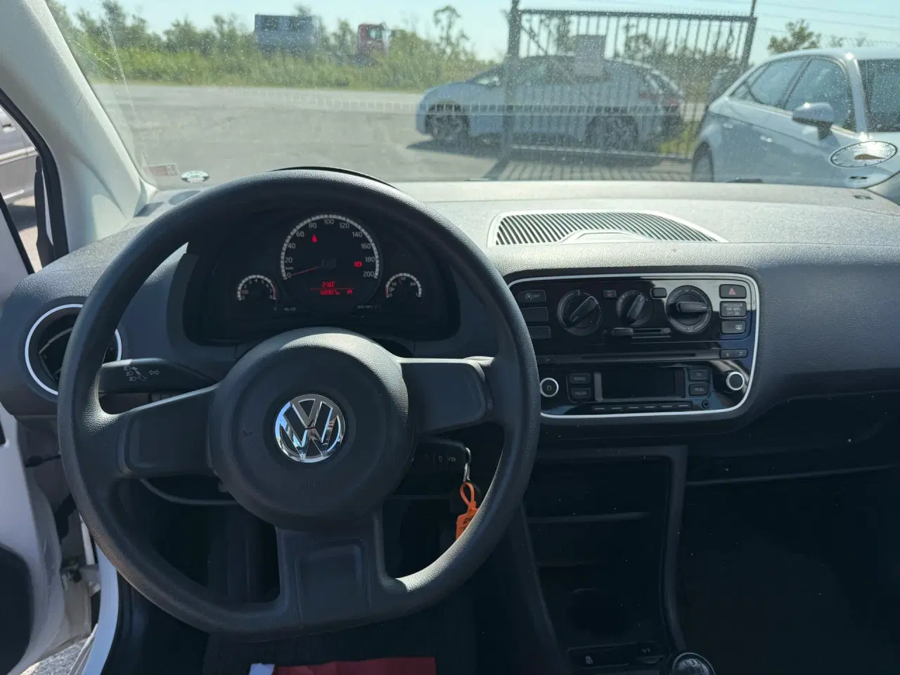 Billede 8 - VW up 1,0 BMT Take 60HK 5d