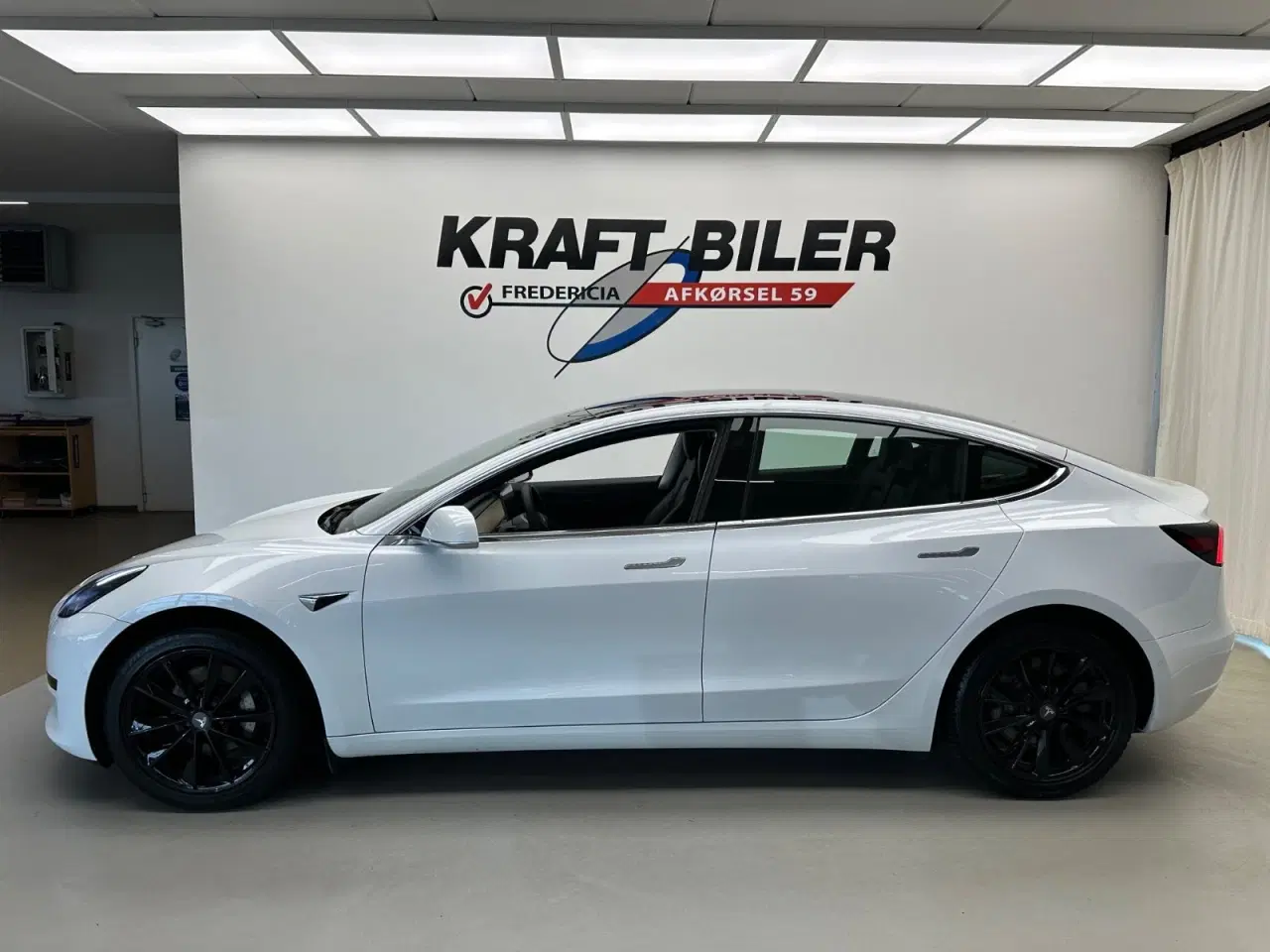 Billede 2 - Tesla Model 3 Standard Range+ RWD