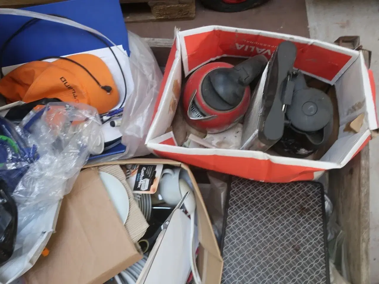 Billede 8 - Div. Værktøj, køkkenting på palle