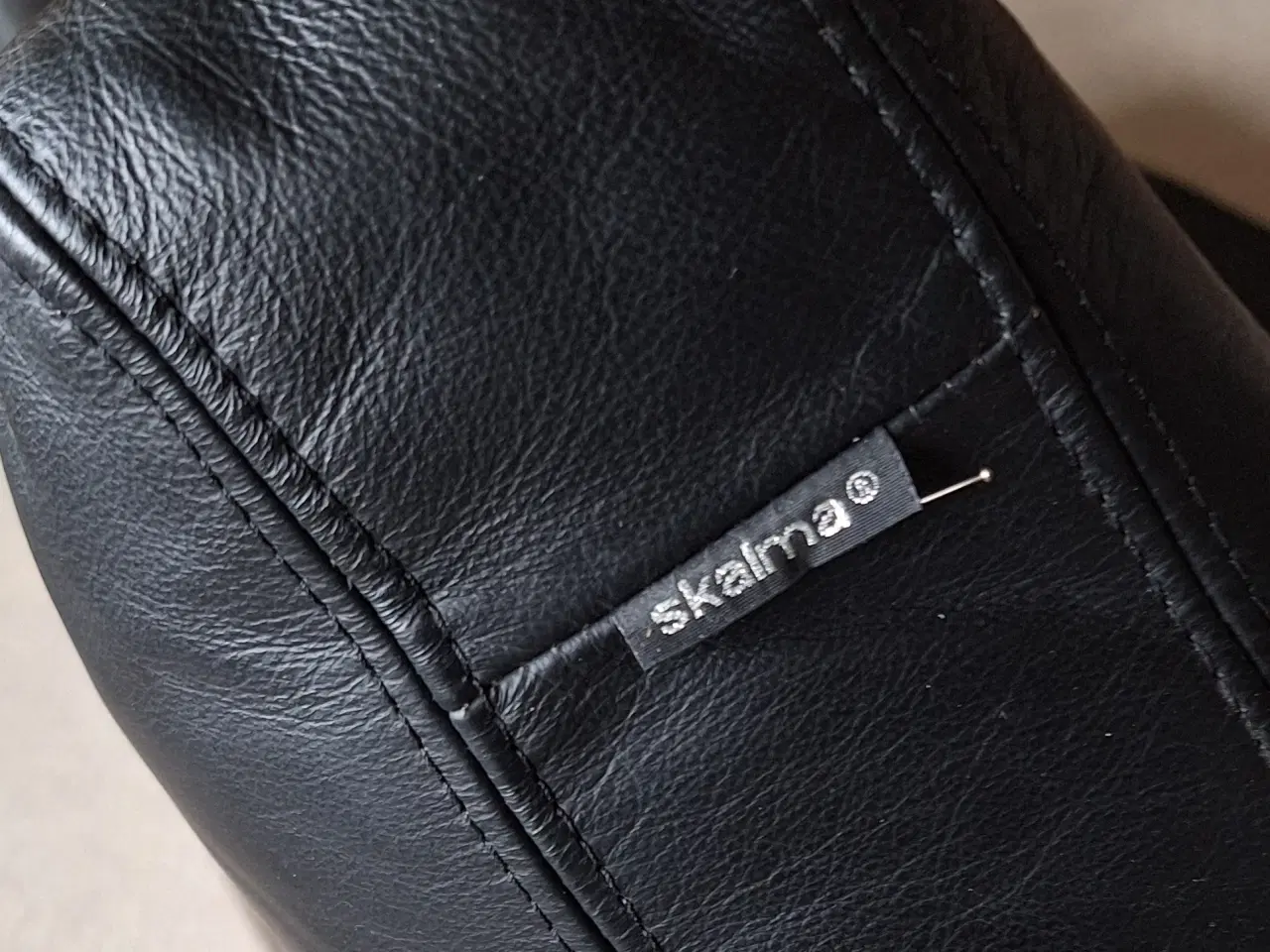 Billede 3 - Sort skind, model Skalma Prato (dansk produceret)