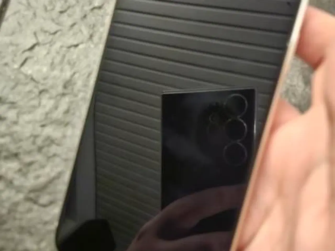 Billede 9 - iPhone 11 (ødelagt bagskærm)