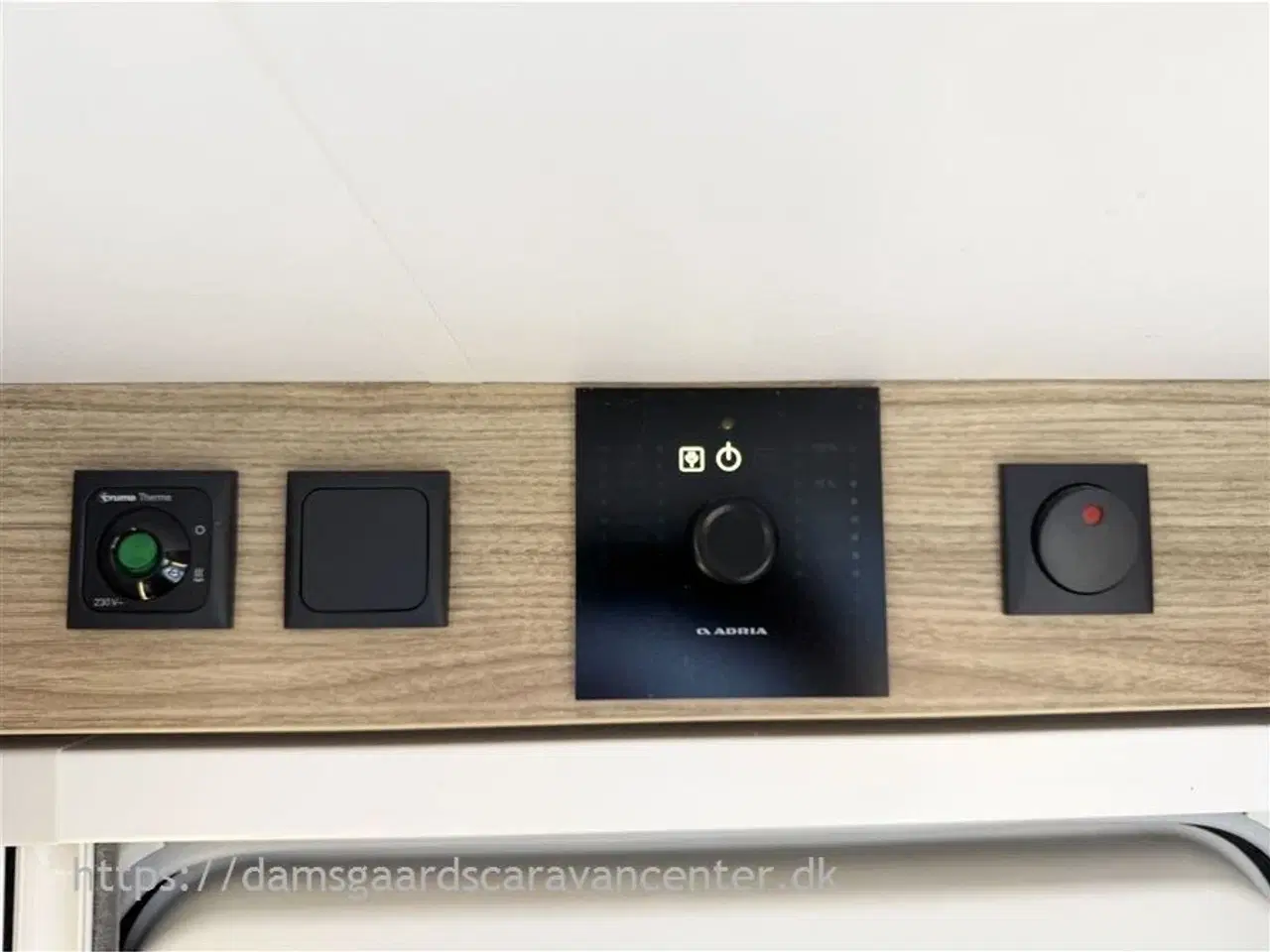Billede 15 - 2019 - Adria Altea 362 LH 4 Four   Enkeltsenge-Lamel-Gulvtemp.-Mover-Telt