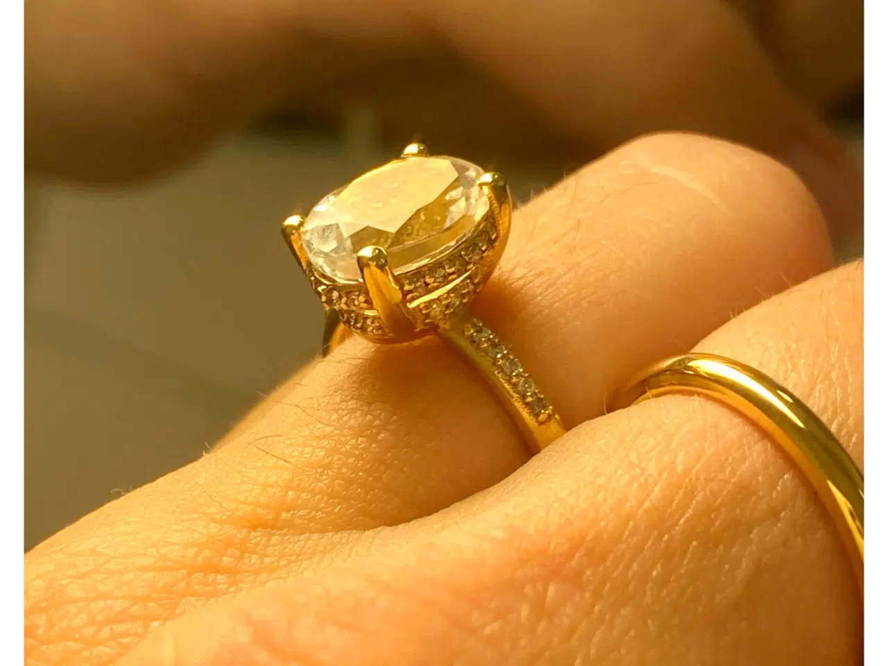 Billede 5 - Forlovelses ring 18 karat guld