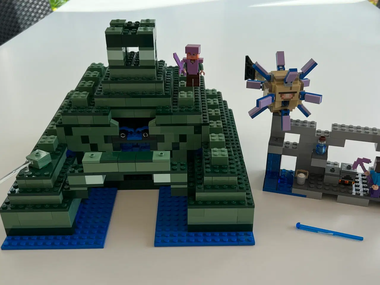 Billede 1 - Lego Minecraft nr. 21136