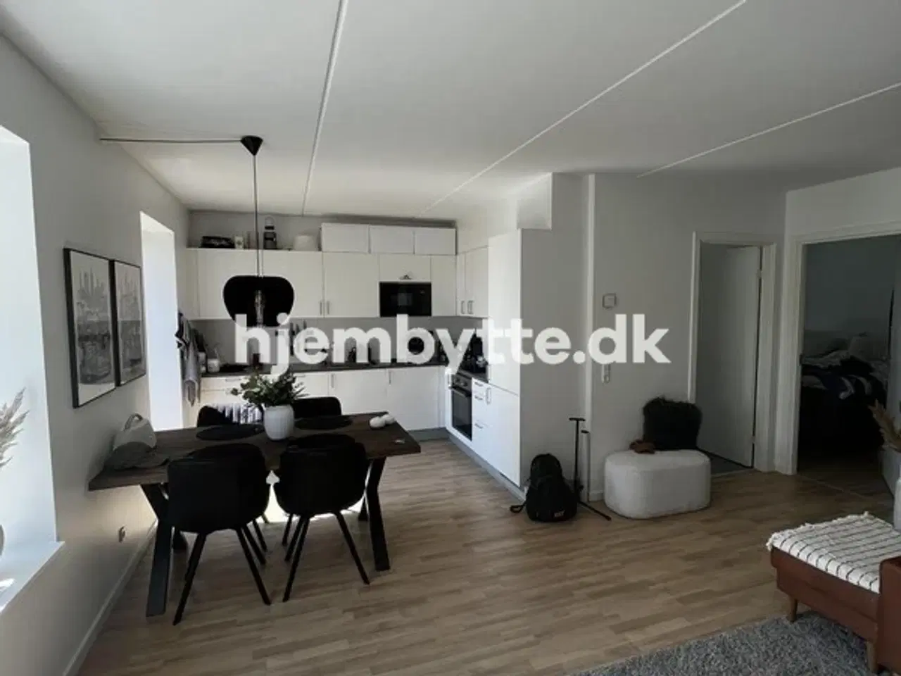 Billede 2 - Hjembytte - Filmbyen