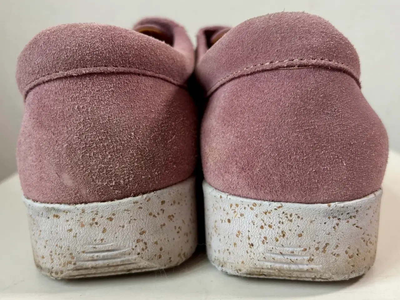 Billede 5 - Nature, snøresko, str 36