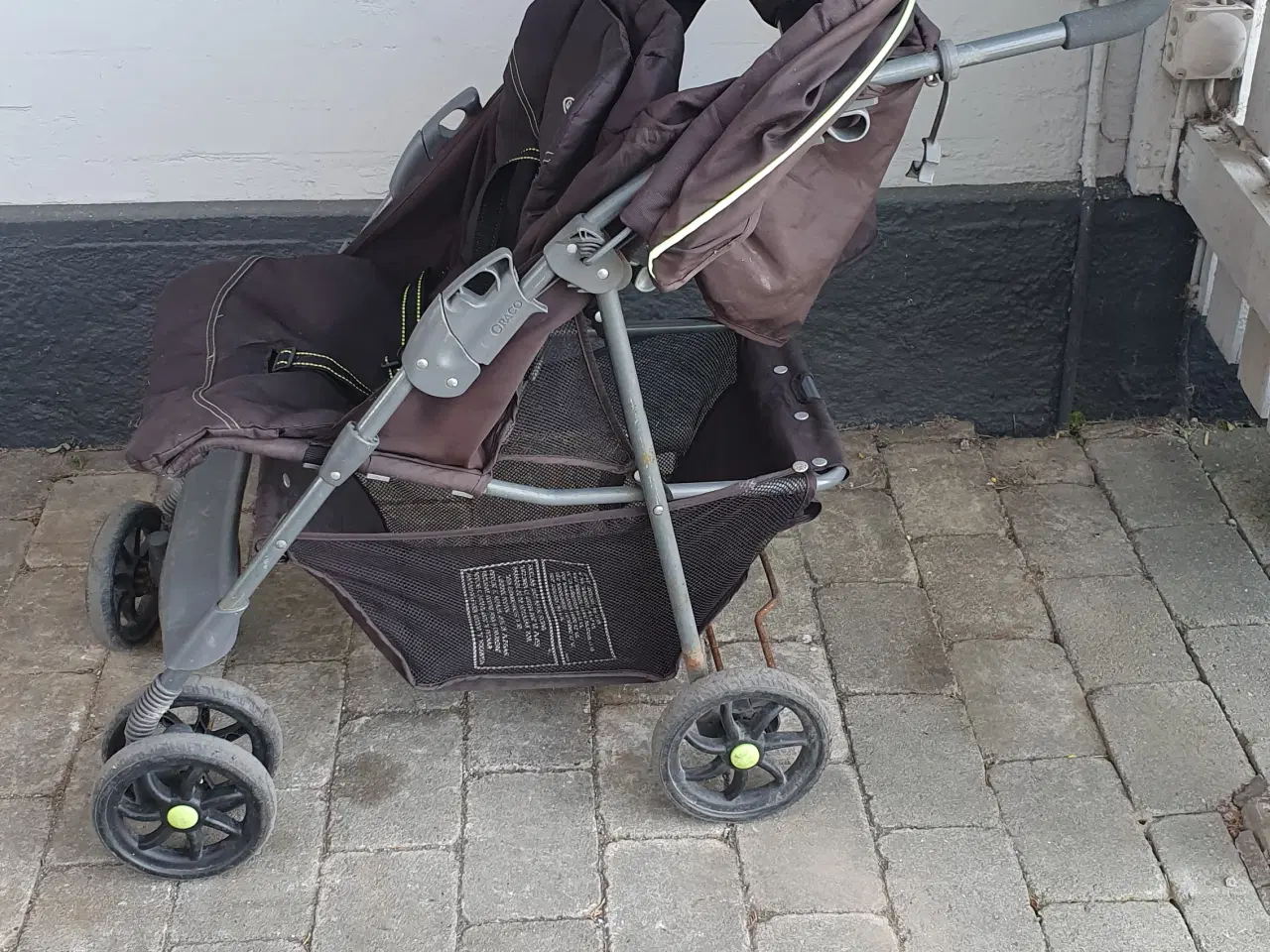 Billede 2 - Klapvogn kan foldes sammen