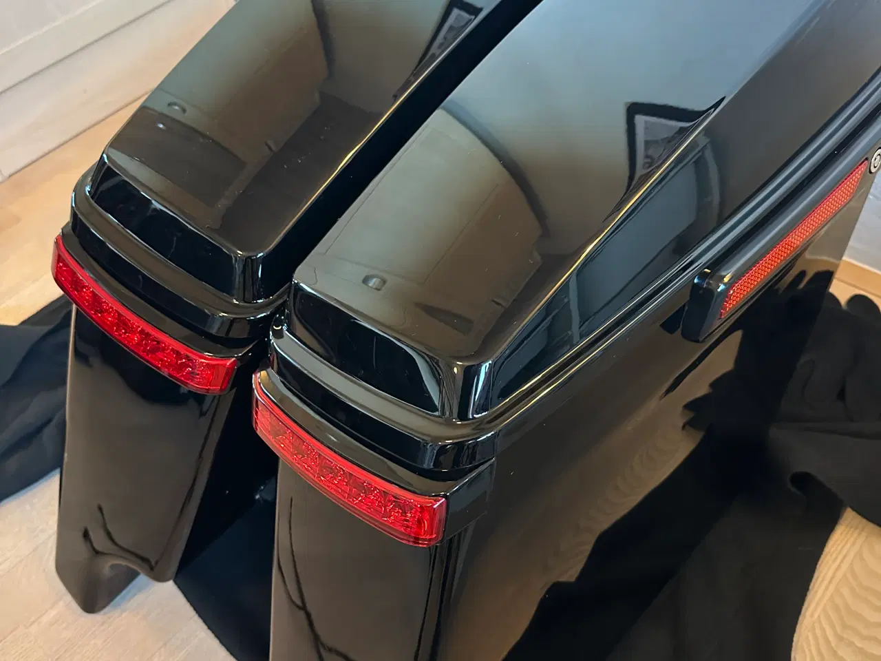 Billede 2 - HARLEY DAVIDSON SIDEKASSER