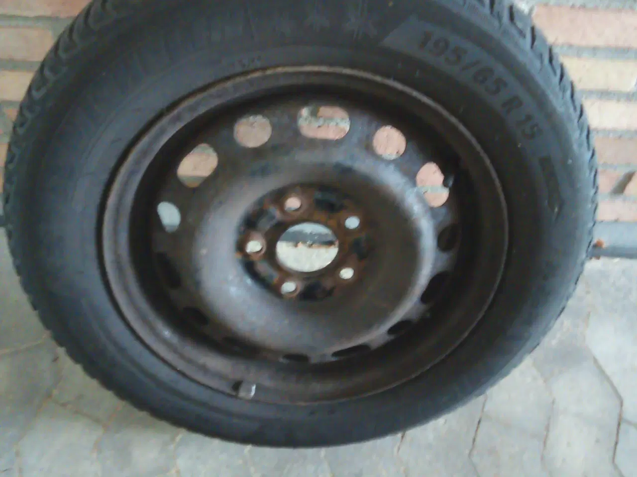 Billede 4 - Michelin Alpin vinterdæk på stålfælge