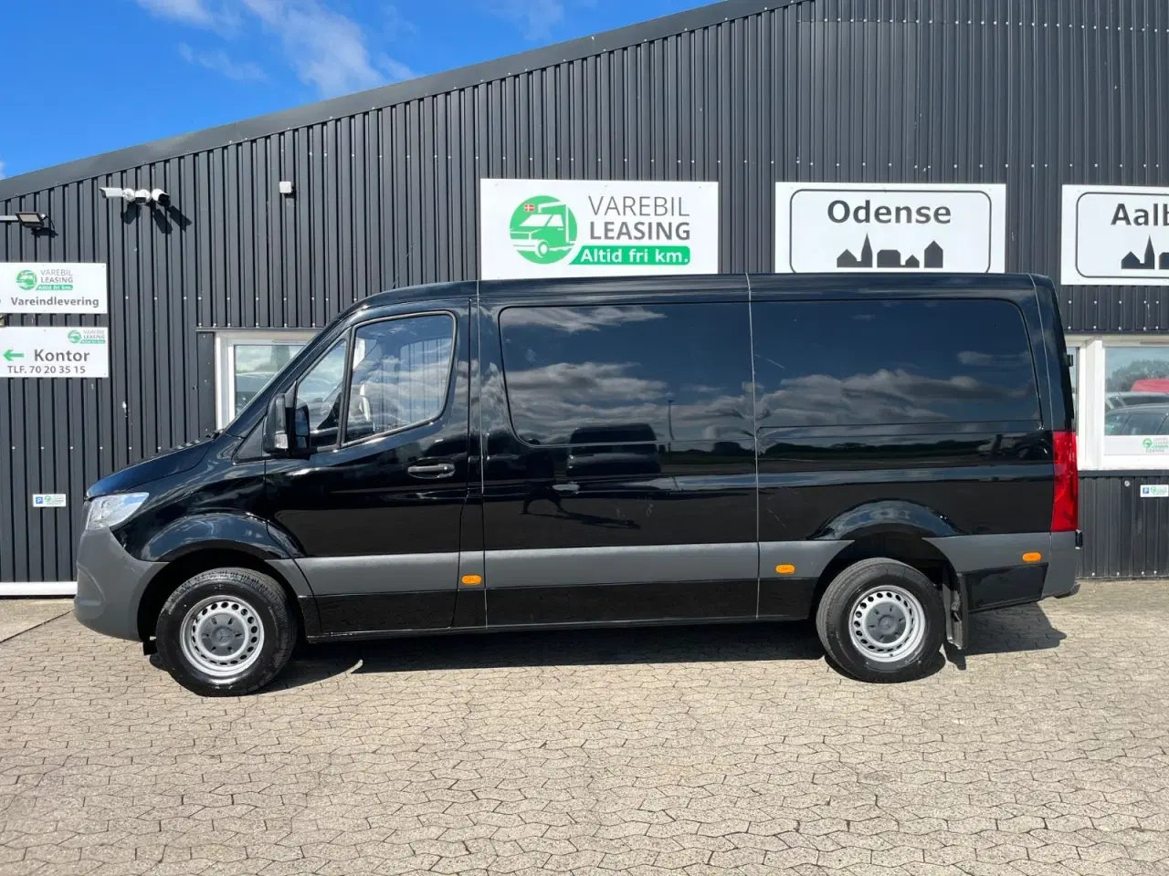 Billede 1 - Mercedes Sprinter 319 3,0 CDi A2 Kassevogn aut. RWD