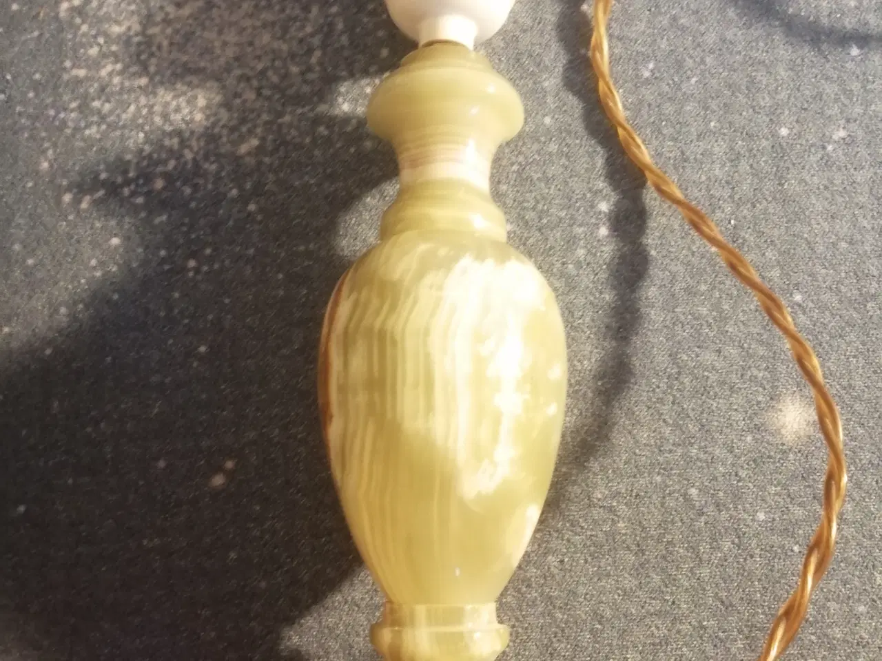 Billede 5 - Smuk Onyx Bordlampe