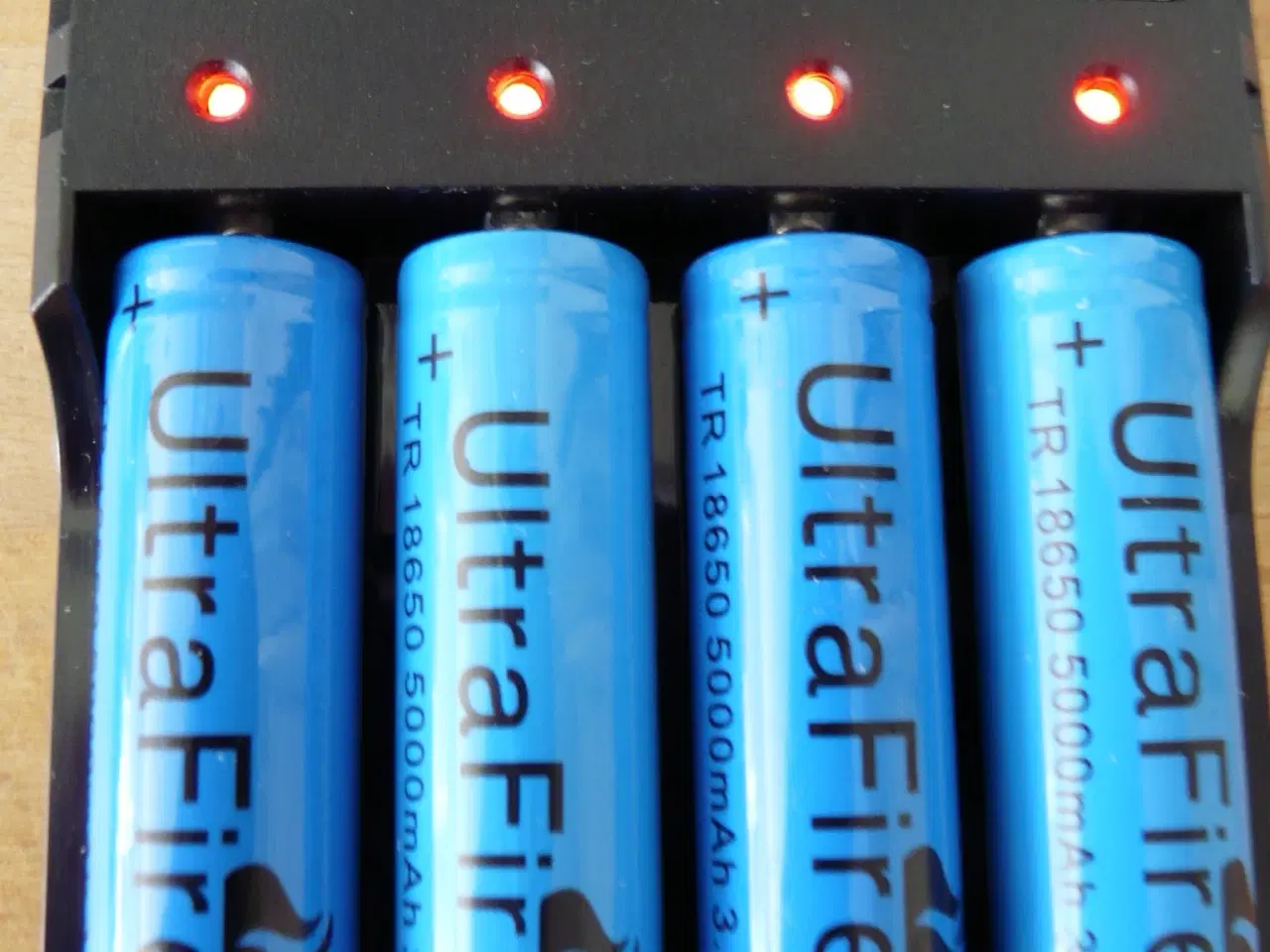 Billede 1 - Genopladelige batterier.