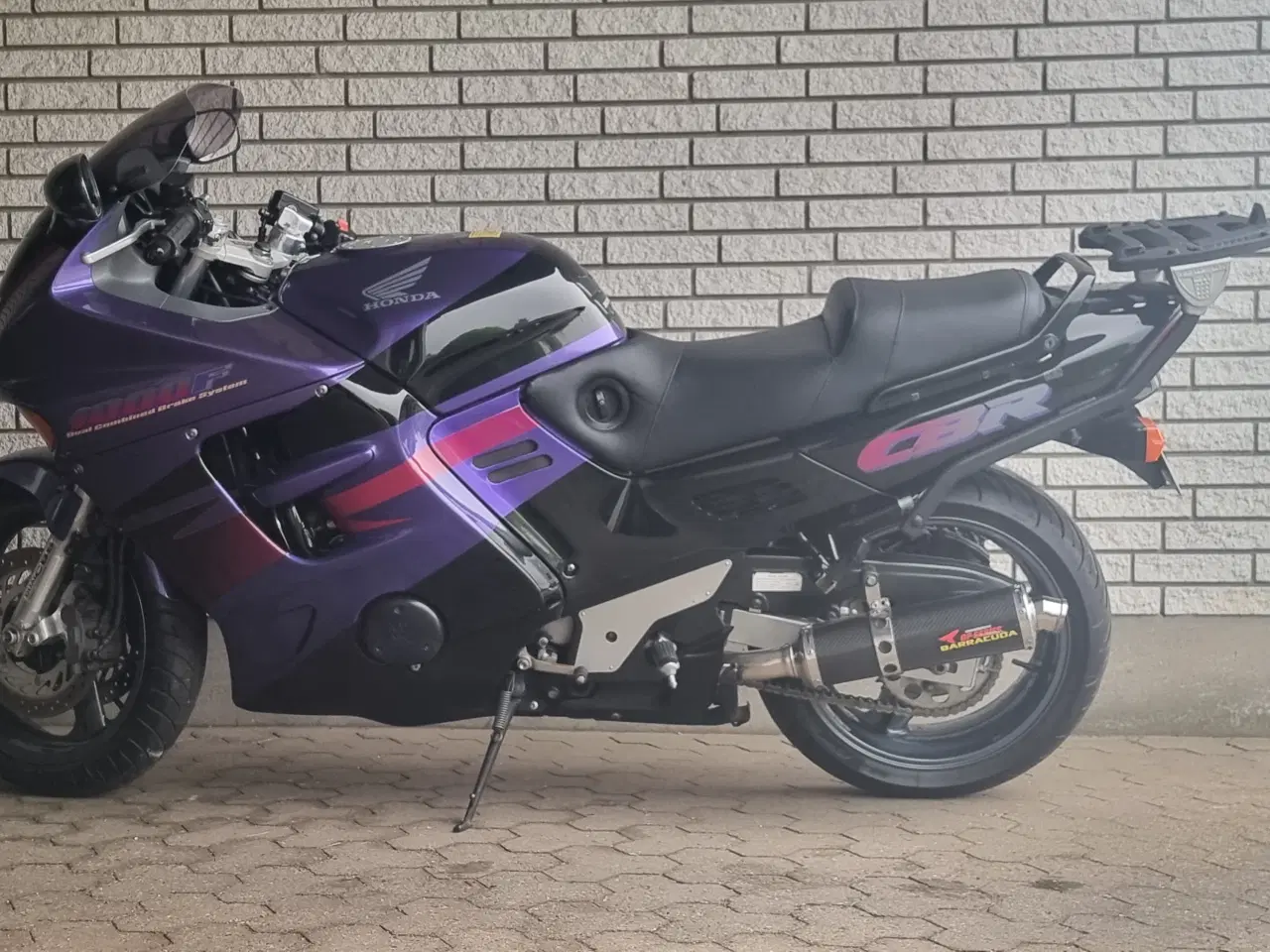 Billede 2 - Honda CBR 1000F