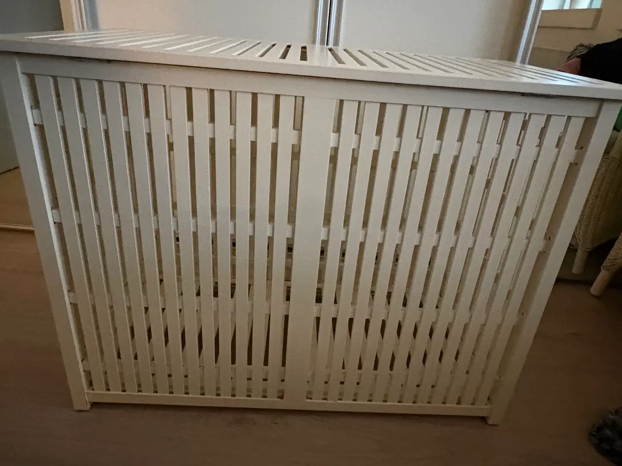 Billede 1 - GRATIS - opbevaringskurv i træ