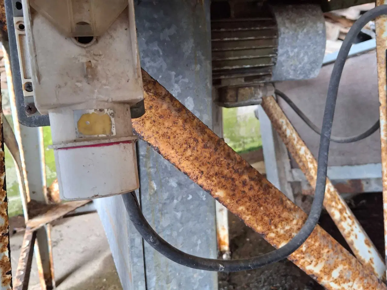 Billede 2 - Gammel bord sav ikke startet i flere år